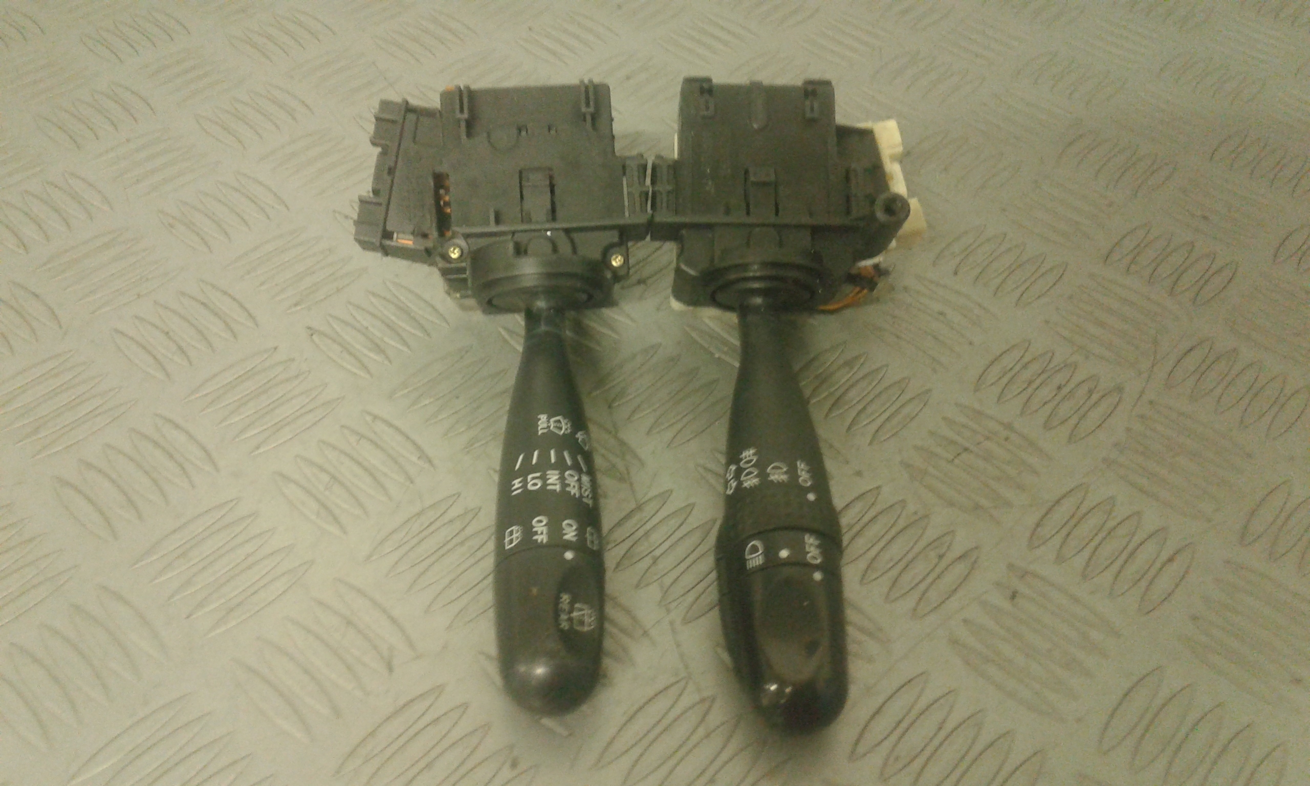 Devioluci TOYOTA Yaris Verso 1 Serie