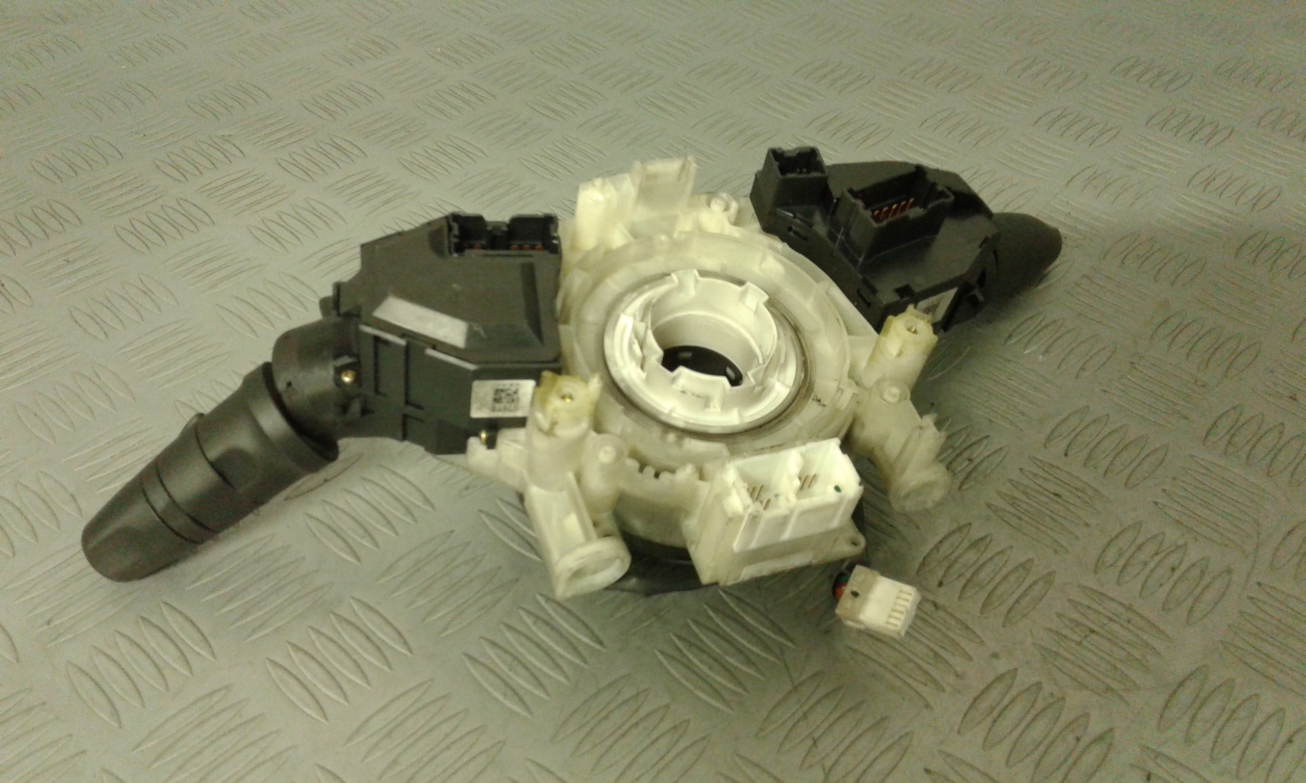 Devioluci NISSAN Primera Berlina 3 Serie