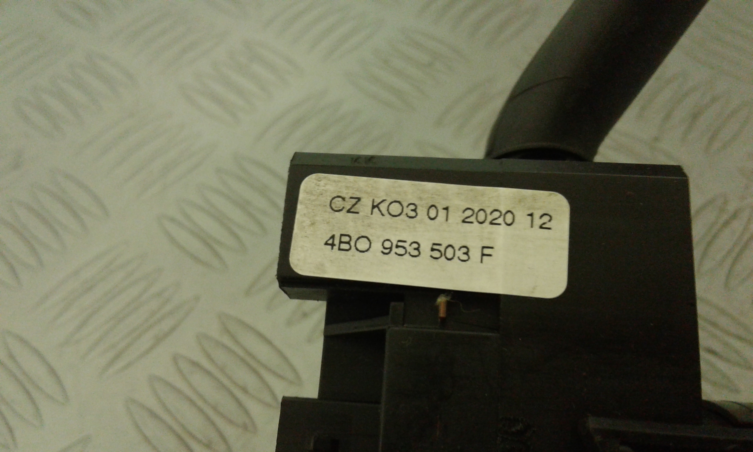 Devioluci VOLKSWAGEN Golf 4 Berlina