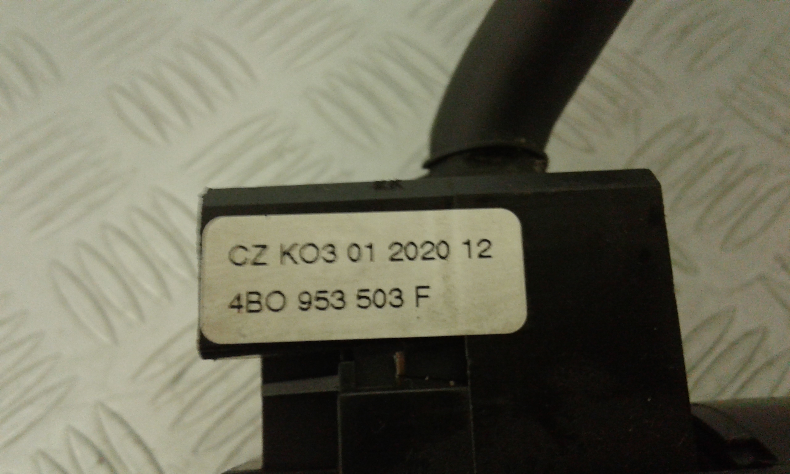 Devioluci VOLKSWAGEN Golf 4 Berlina