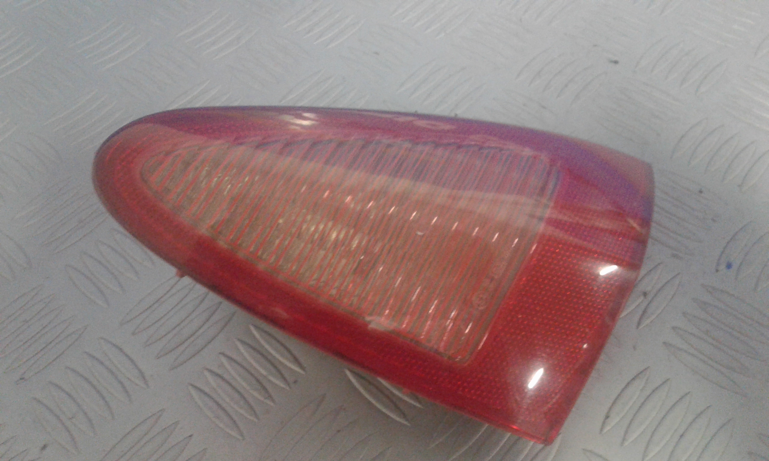 Stop Posteriore Destro Integrato nel Portello ALFA ROMEO 147 1  Serie