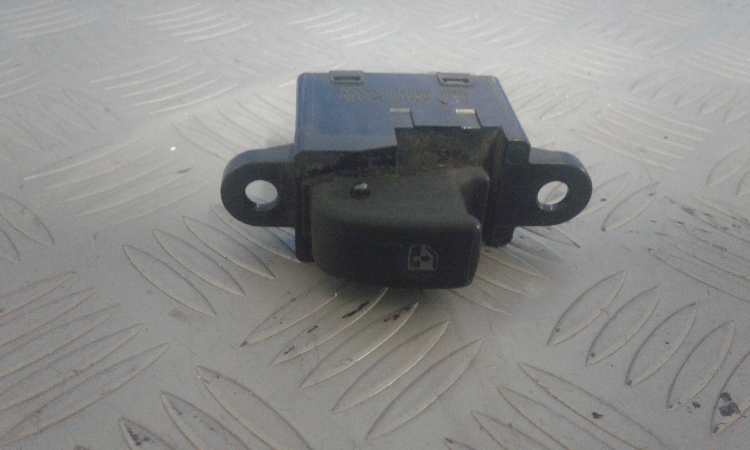 Pulsantiera Anteriore Destra Passeggero HYUNDAI Atos Prime