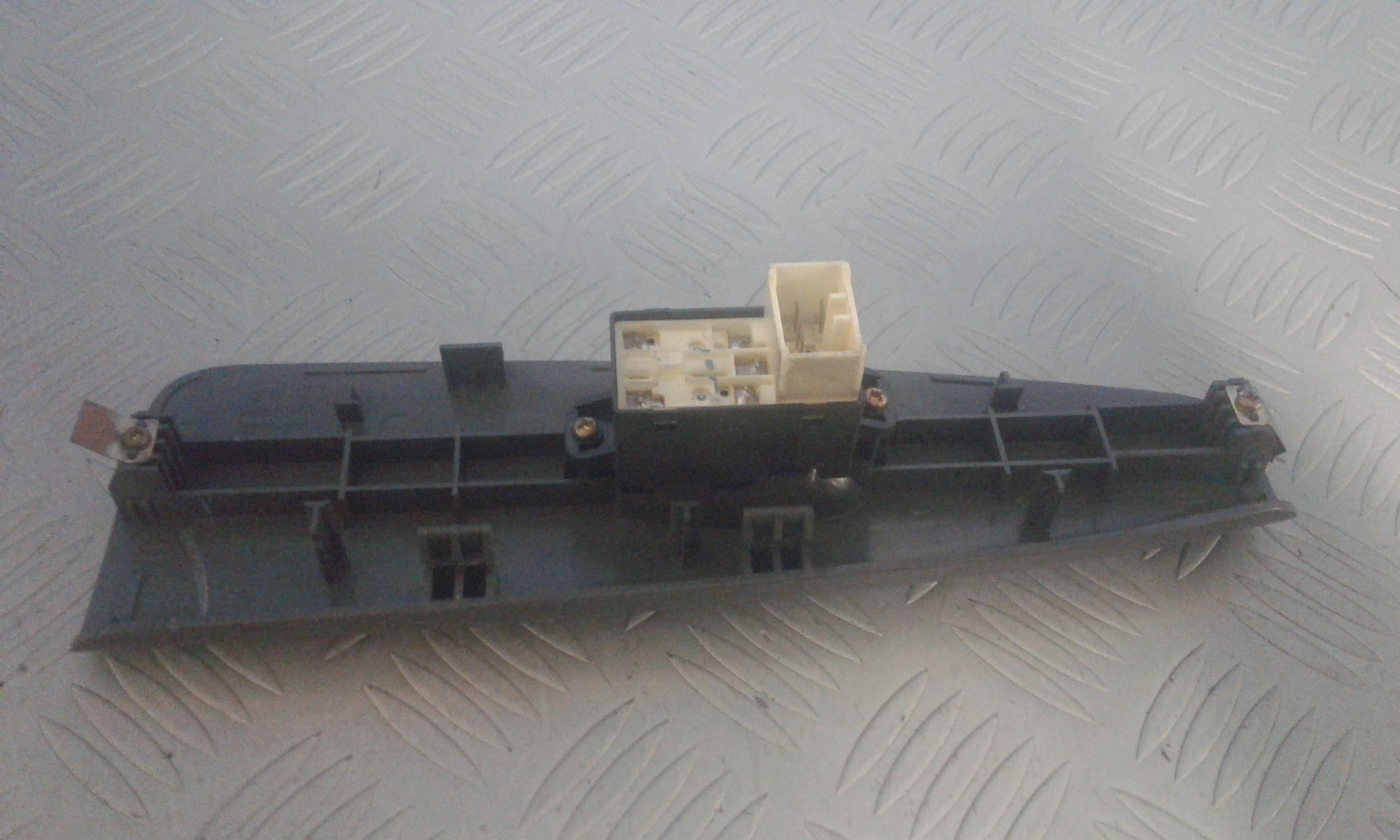 Pulsantiera Anteriore Destra Passeggero KIA Cerato 1 Serie