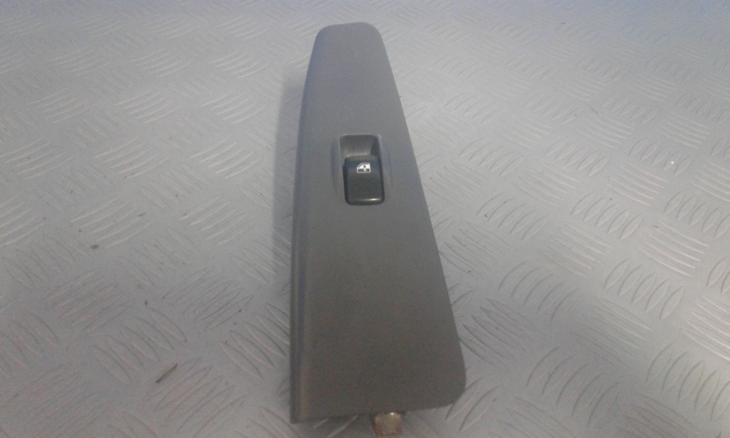 Pulsantiera Anteriore Destra Passeggero KIA Cerato 1 Serie