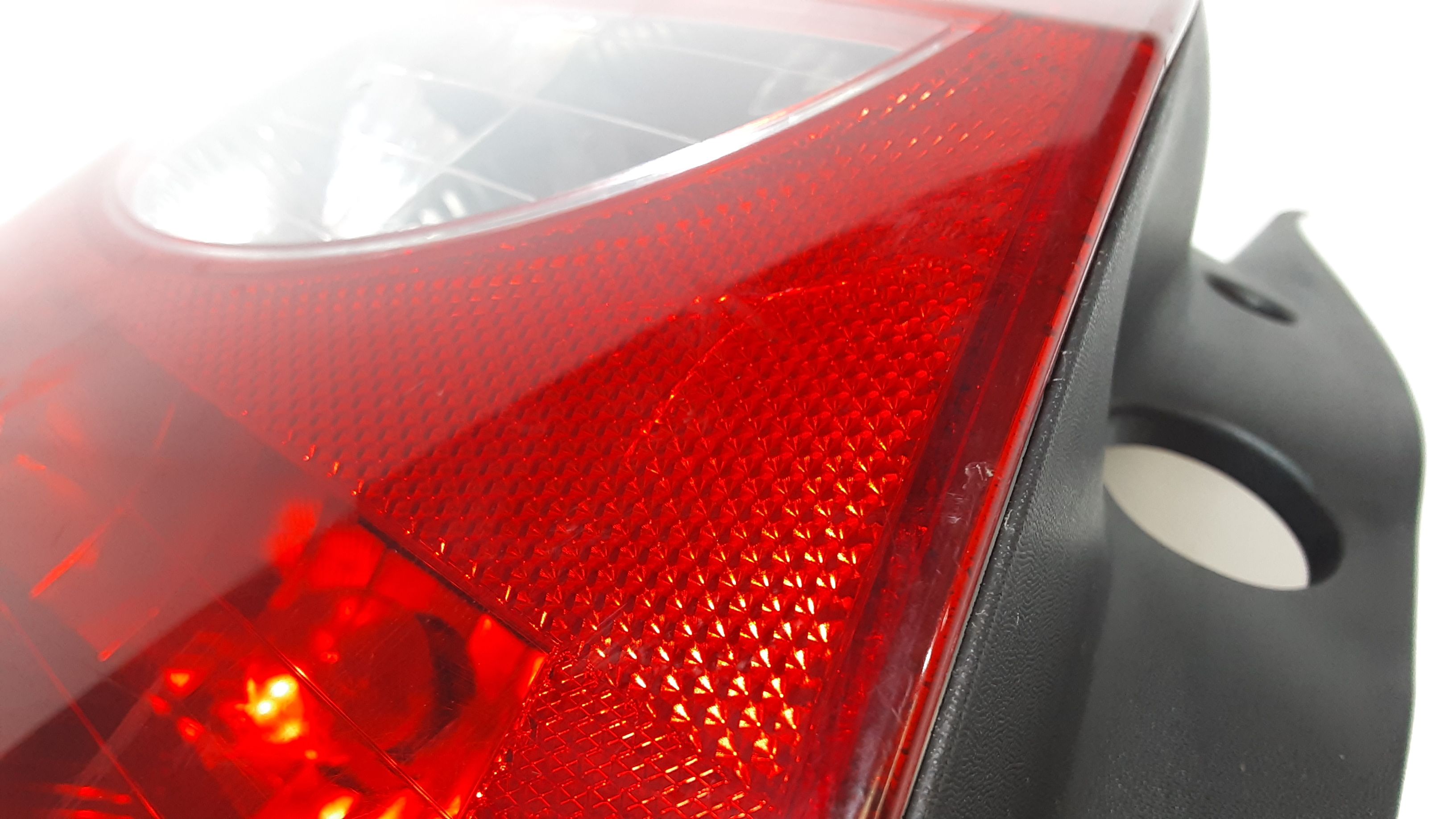 Stop fanale Posteriore sinistro lato Guida RENAULT Clio Serie (04>08)