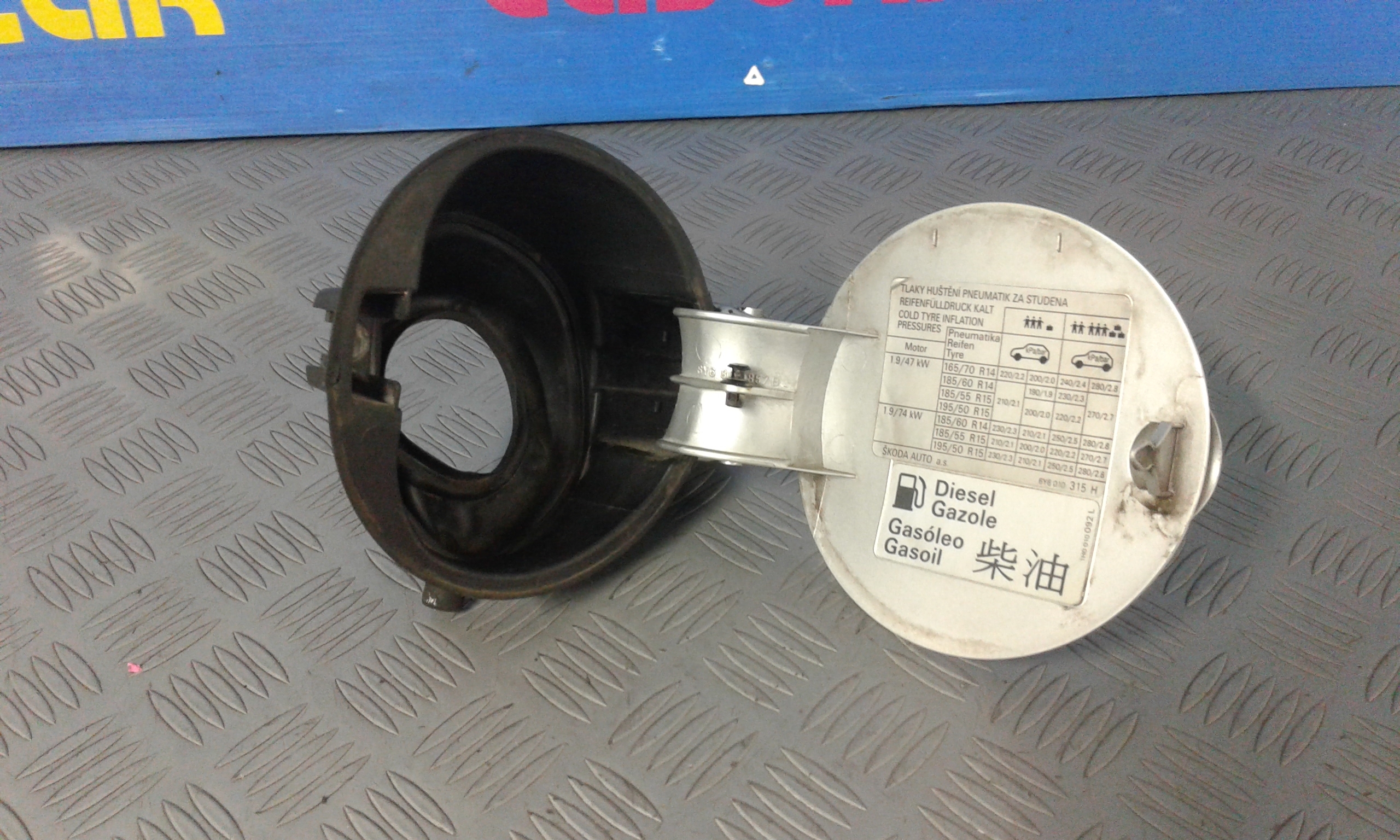 Sportellino Carburante SKODA Fabia Berlina 1 Serie