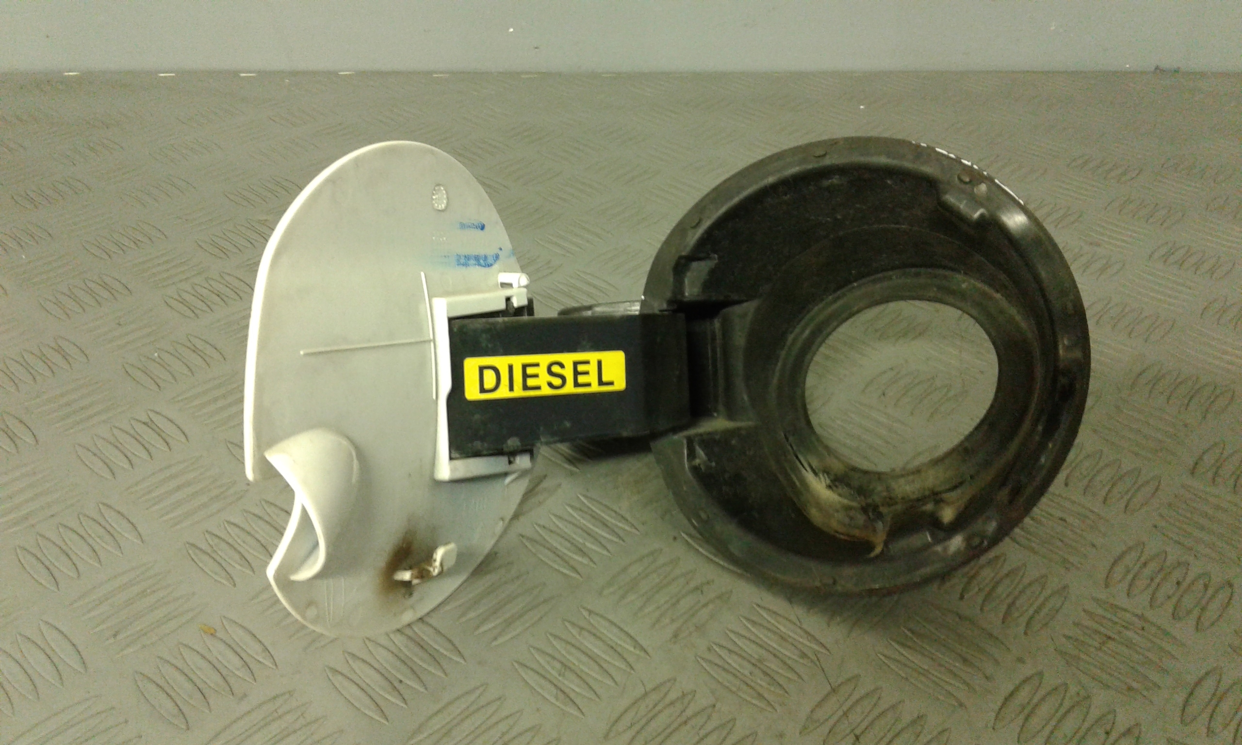 Sportellino Carburante PEUGEOT 208 1 Serie