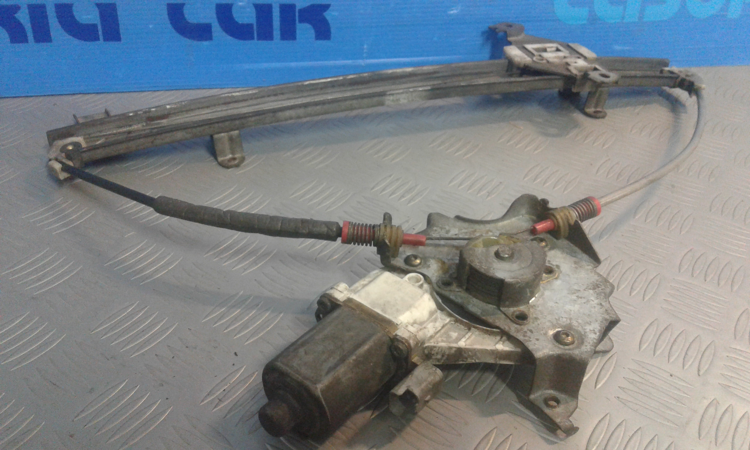 Cremagliera anteriore sinistra Guida NISSAN Micra 4 Serie