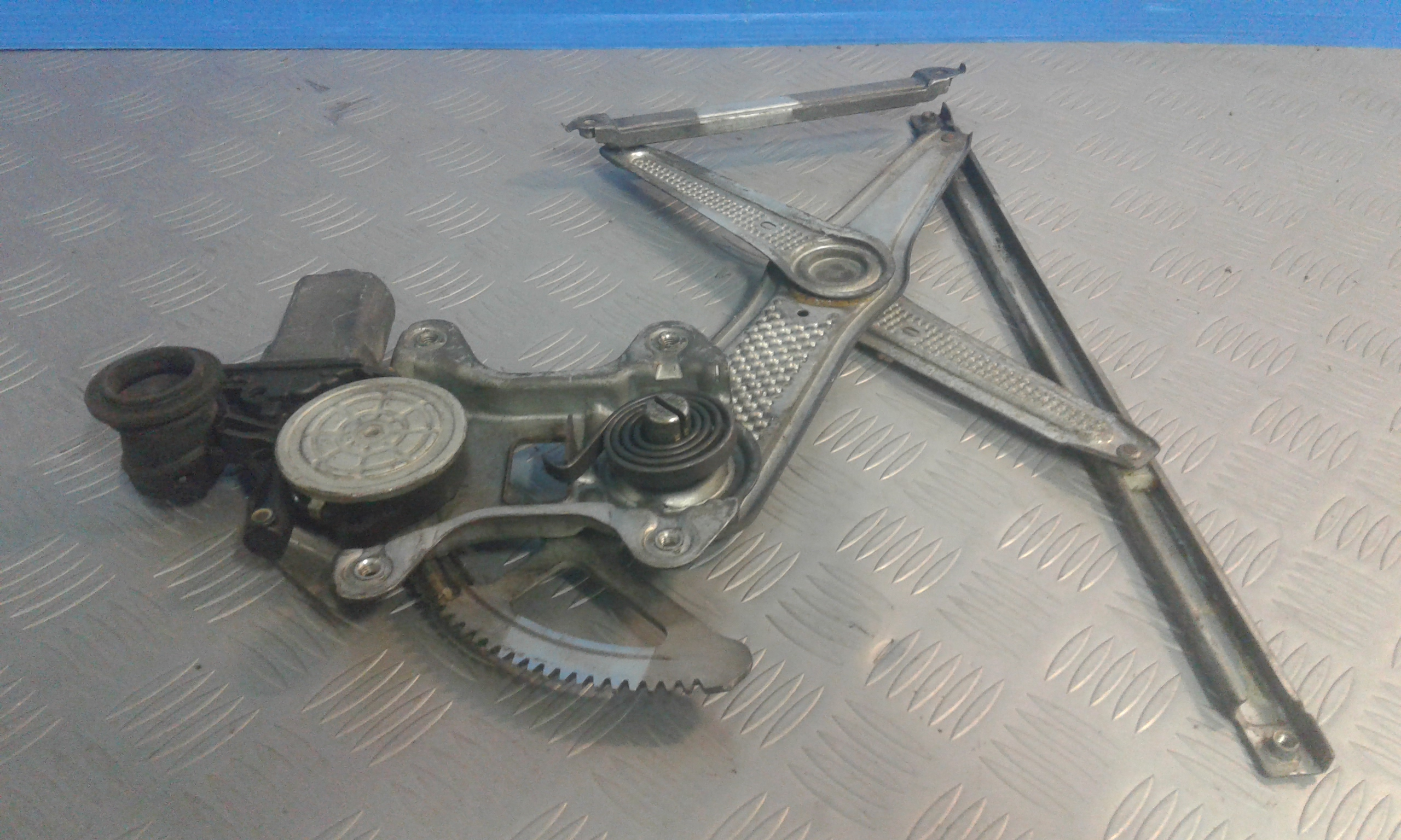 Cremagliera anteriore destra passeggero TOYOTA Yaris 1 Serie