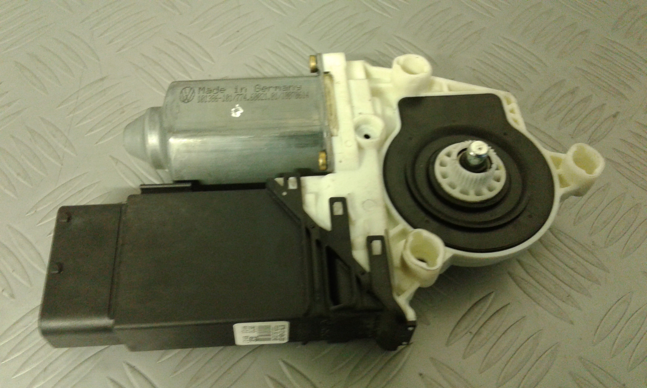 Motorino Alzavetro anteriore destra VOLKSWAGEN Golf 4 Berlina