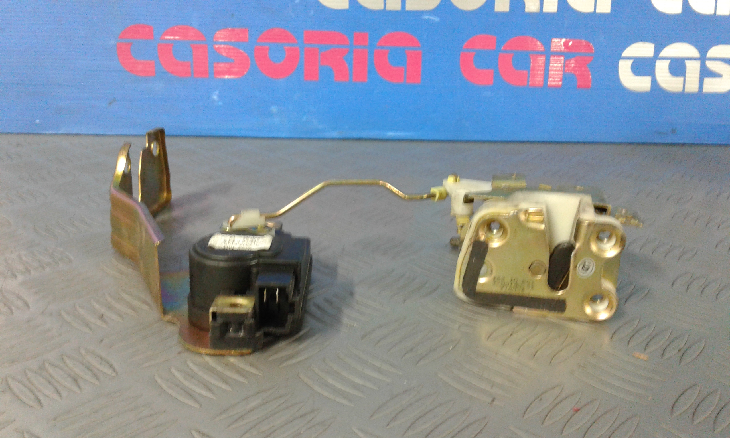 Serratura Posteriore Sinistra GAC GONOW GX6 Serie