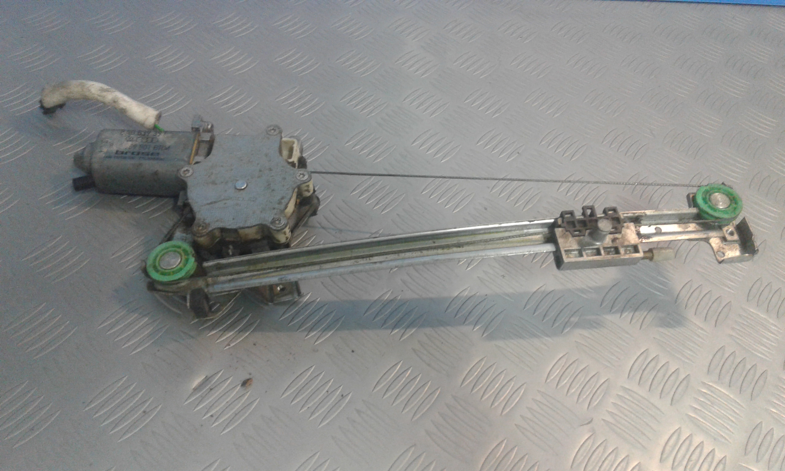 Cremagliera posteriore sinistro guida AUDI 80 Berlina