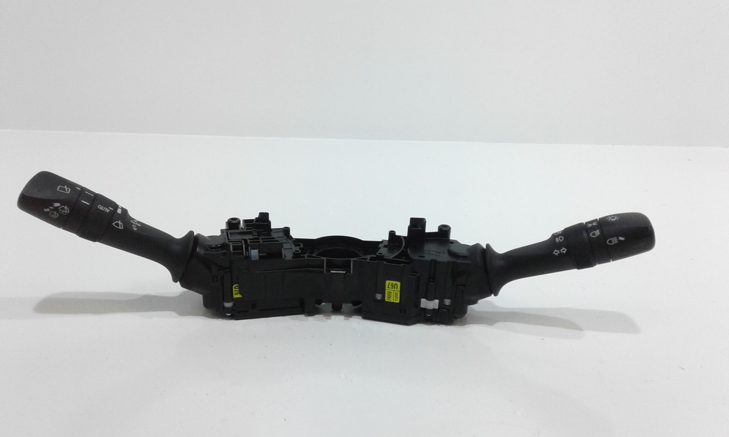 Devioluci TOYOTA C-HR Ibrida (16>)