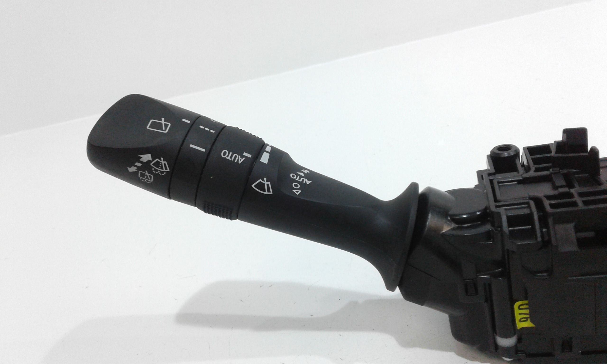 Devioluci TOYOTA C-HR Ibrida (16>)