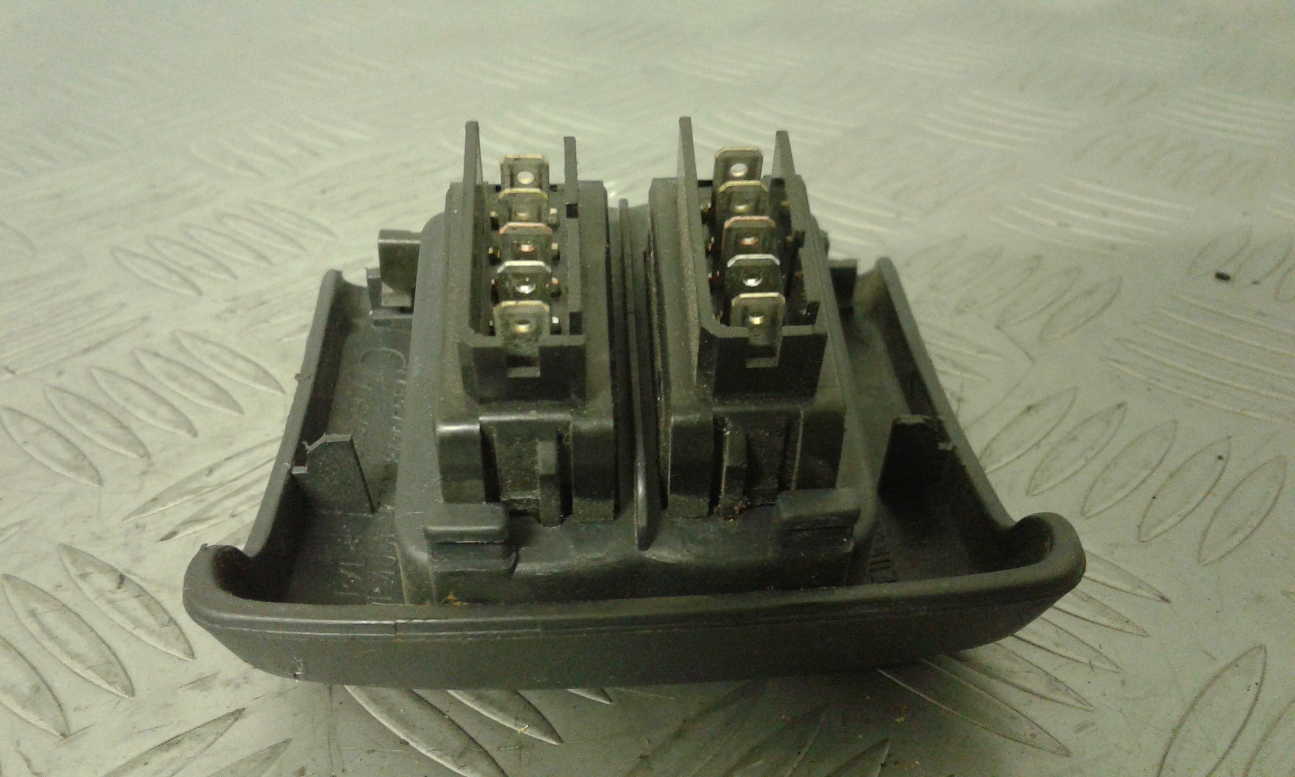 Pulsantiera Anteriore Sinistra Guida RENAULT Megane Coach