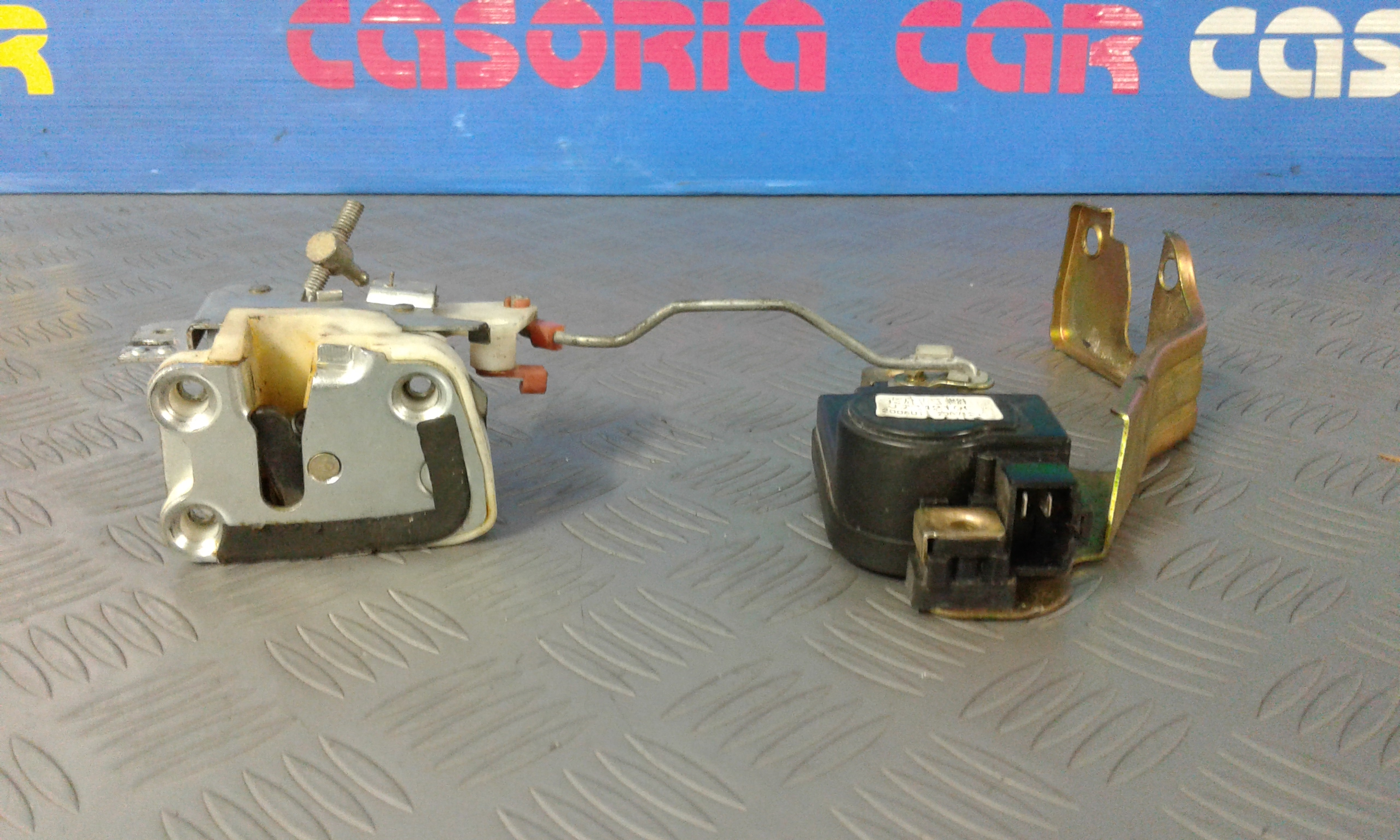 Serratura Posteriore destra GAC GONOW GX6 Serie