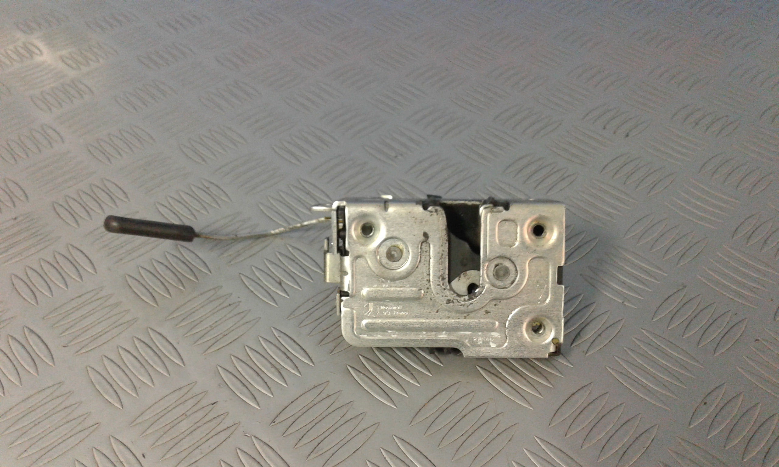 Serratura Anteriore Sinistra IVECO Daily 4 Serie