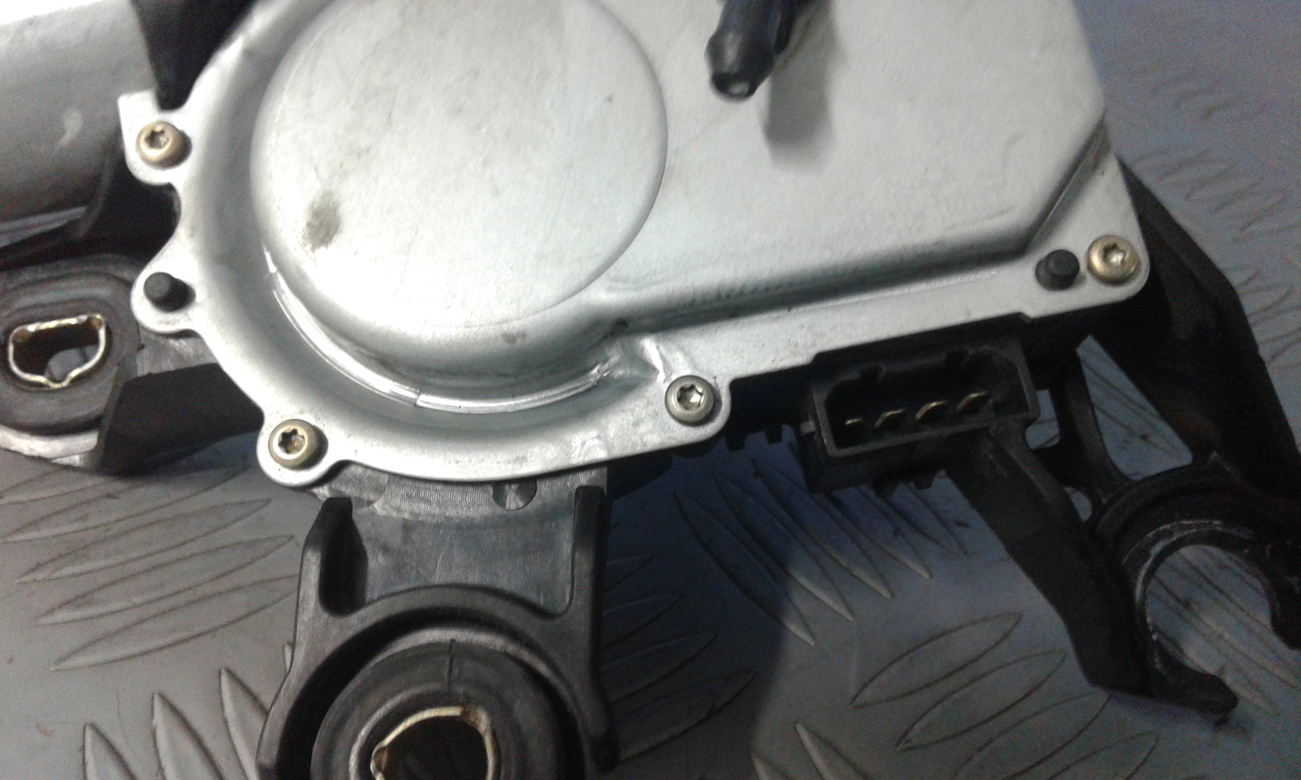 Motorino Tergicristallo Posteriore VOLKSWAGEN Polo 3 Serie