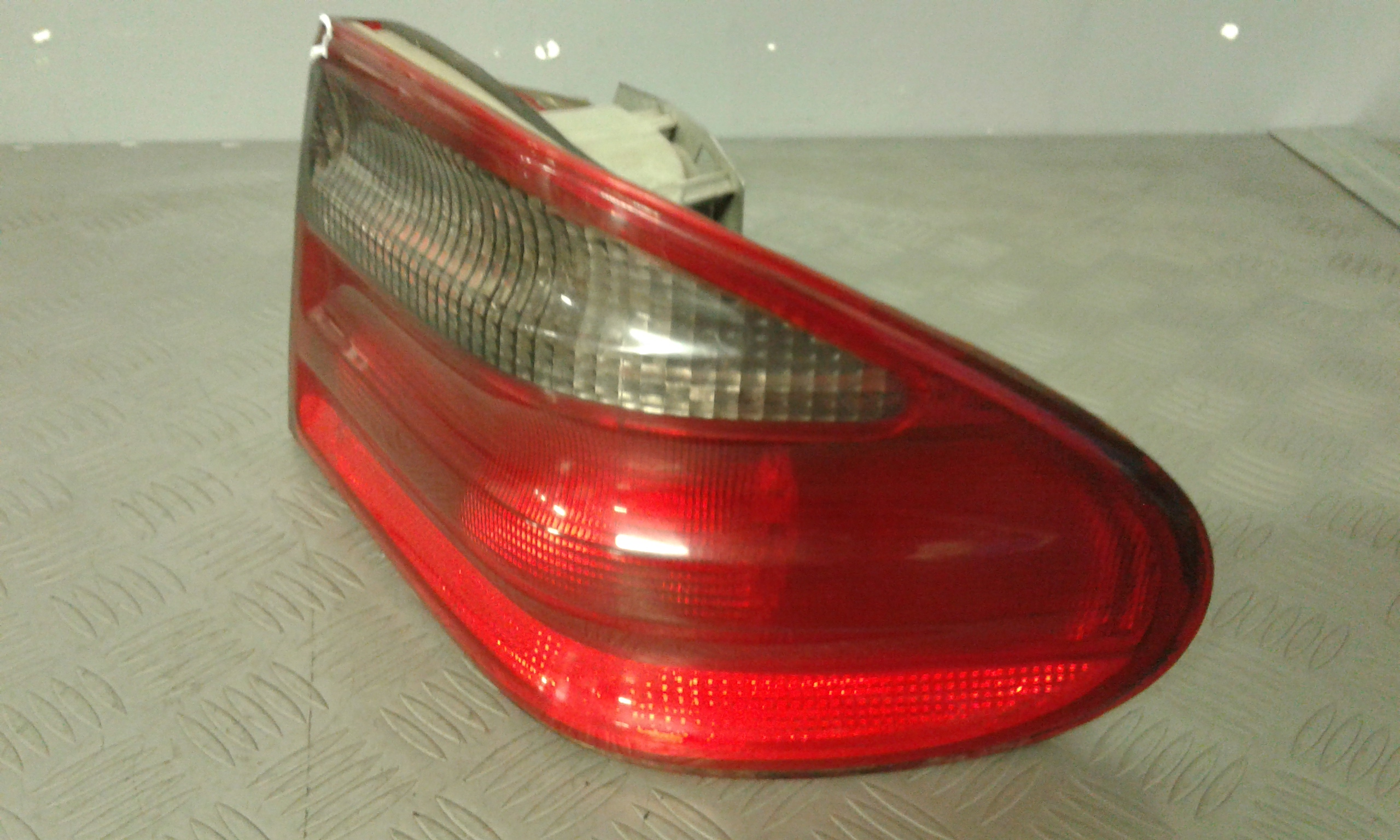 Stop posteriore Destro Passeggero MERCEDES Classe E Berlina W210 2 Serie