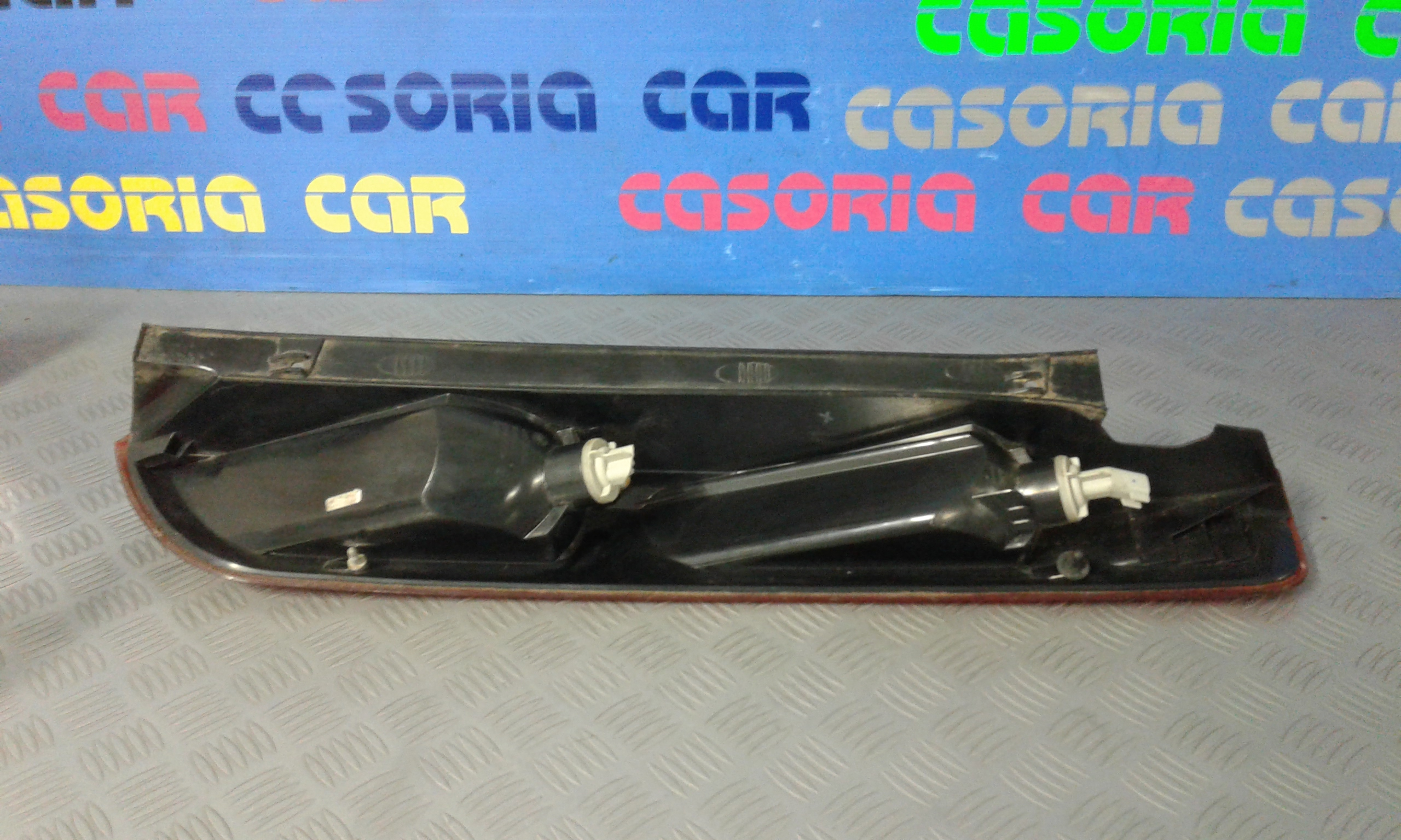 Stop Posteriore sinistro lato Guida FORD Focus Berlina 3 Serie