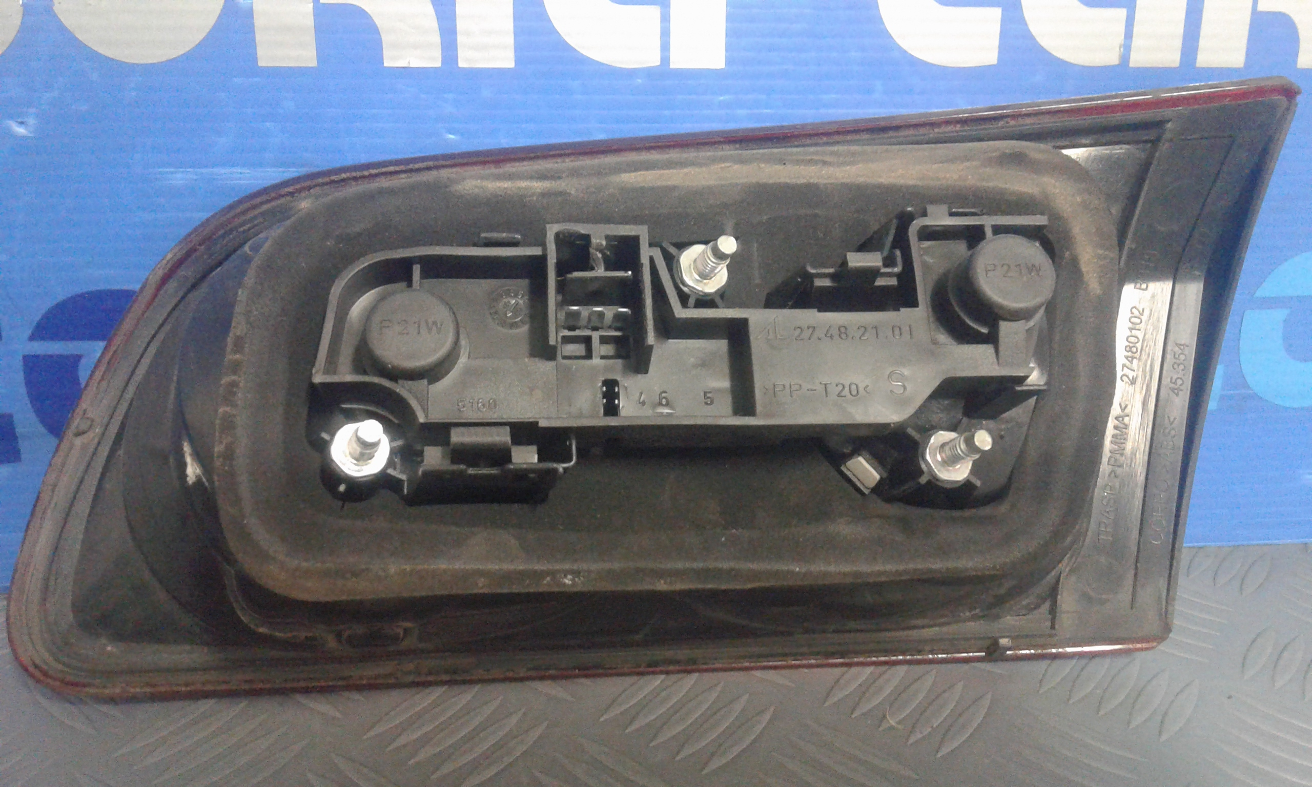 Stop Posteriore Sinistro Integrato nel Portello FIAT Croma 2 Serie