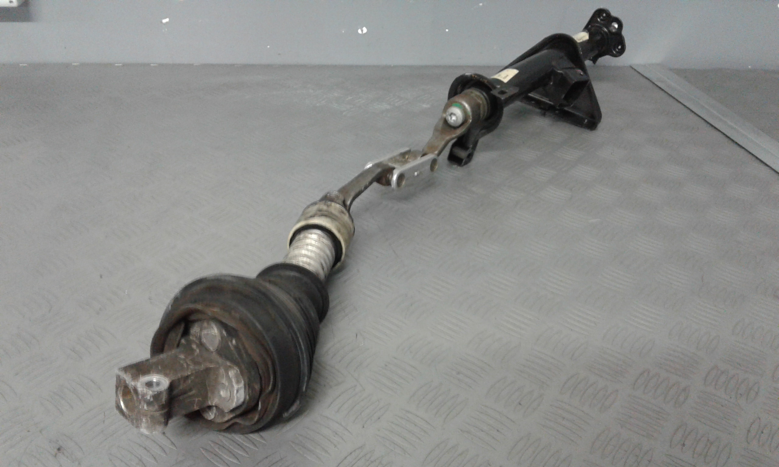 Canna dello sterzo (Piantone) MERCEDES Classe E Berlina W210 2 Serie