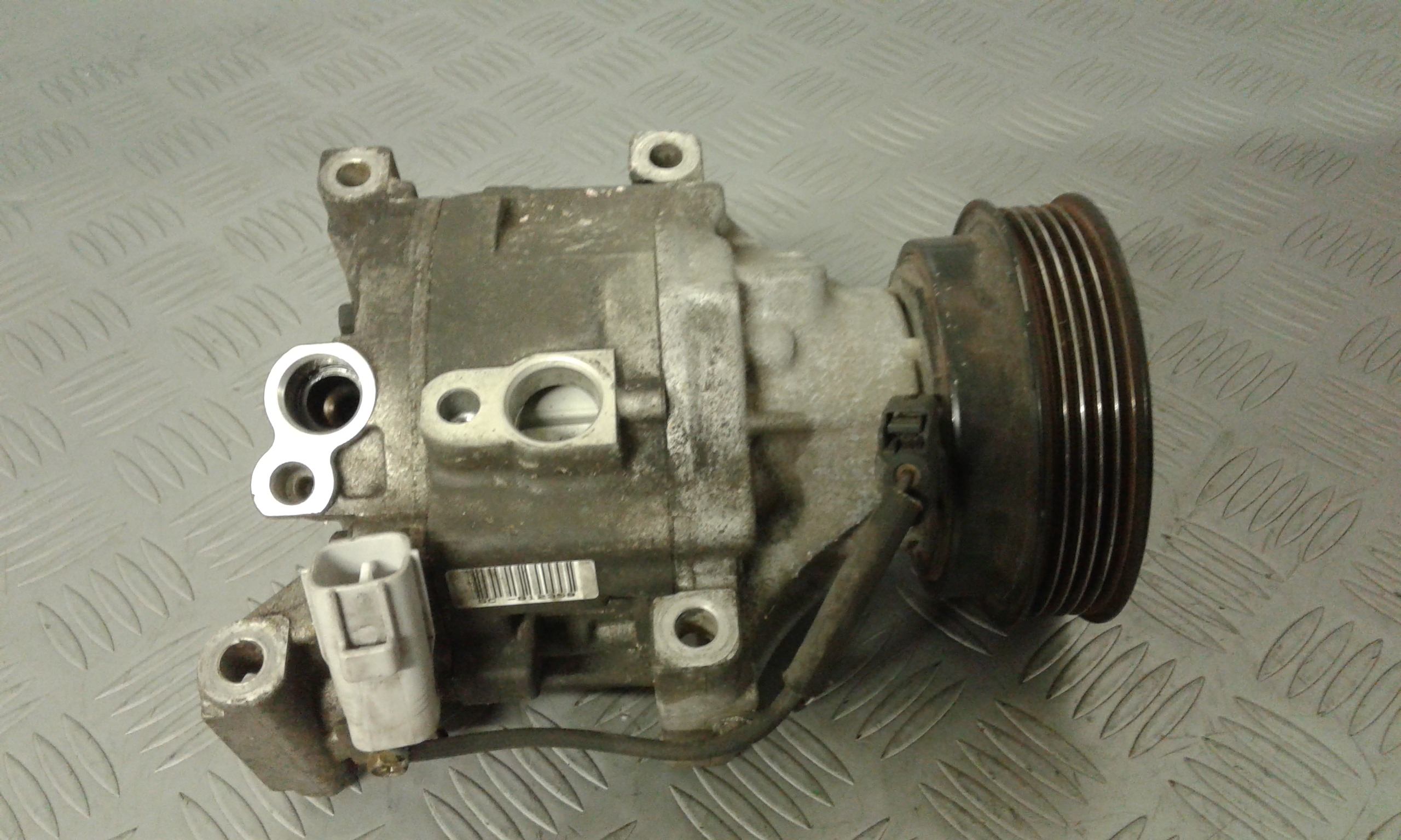 Compressore A/C TOYOTA Corolla Berlina 3 Serie 3-5P