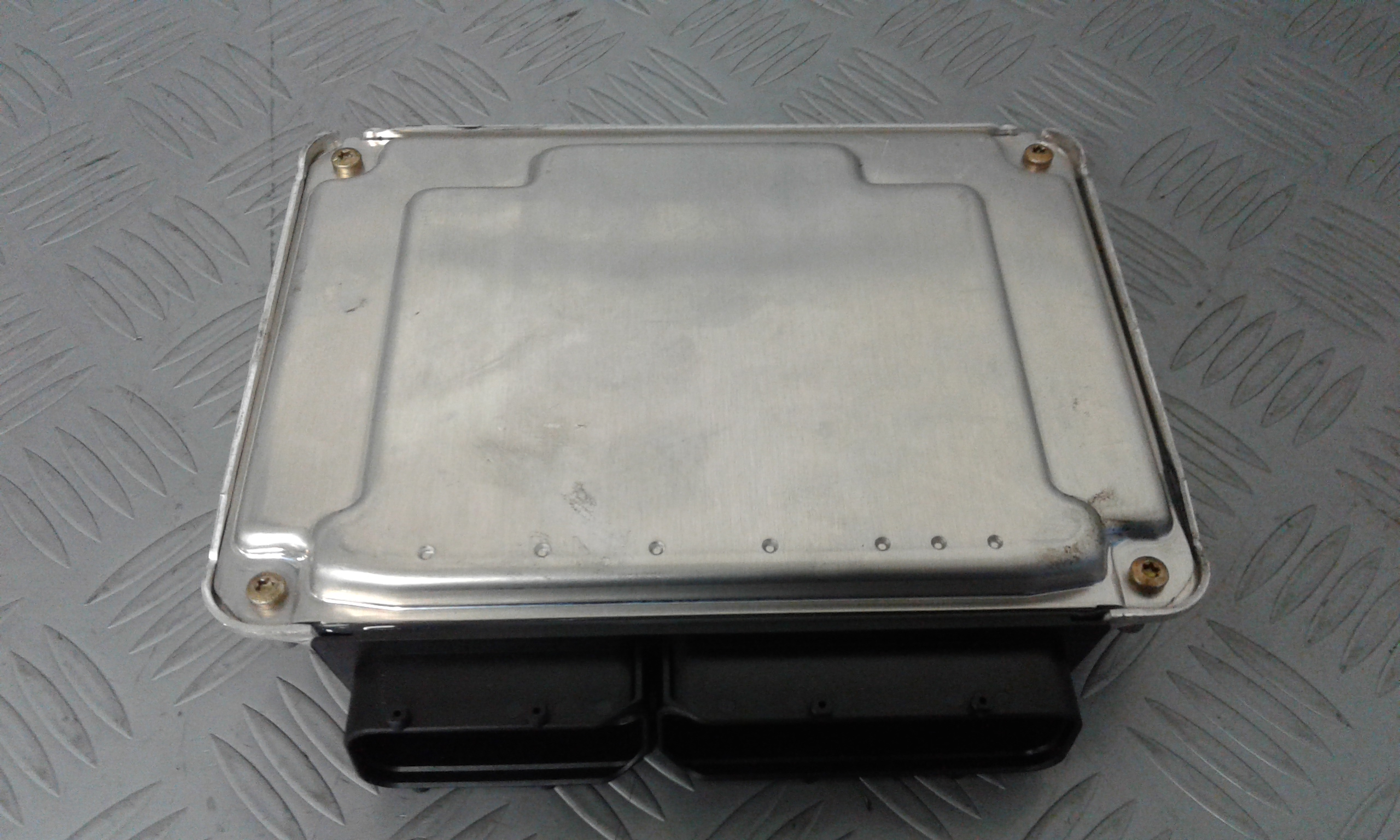 Centralina motore AUDI A4 Berlina 2 Serie