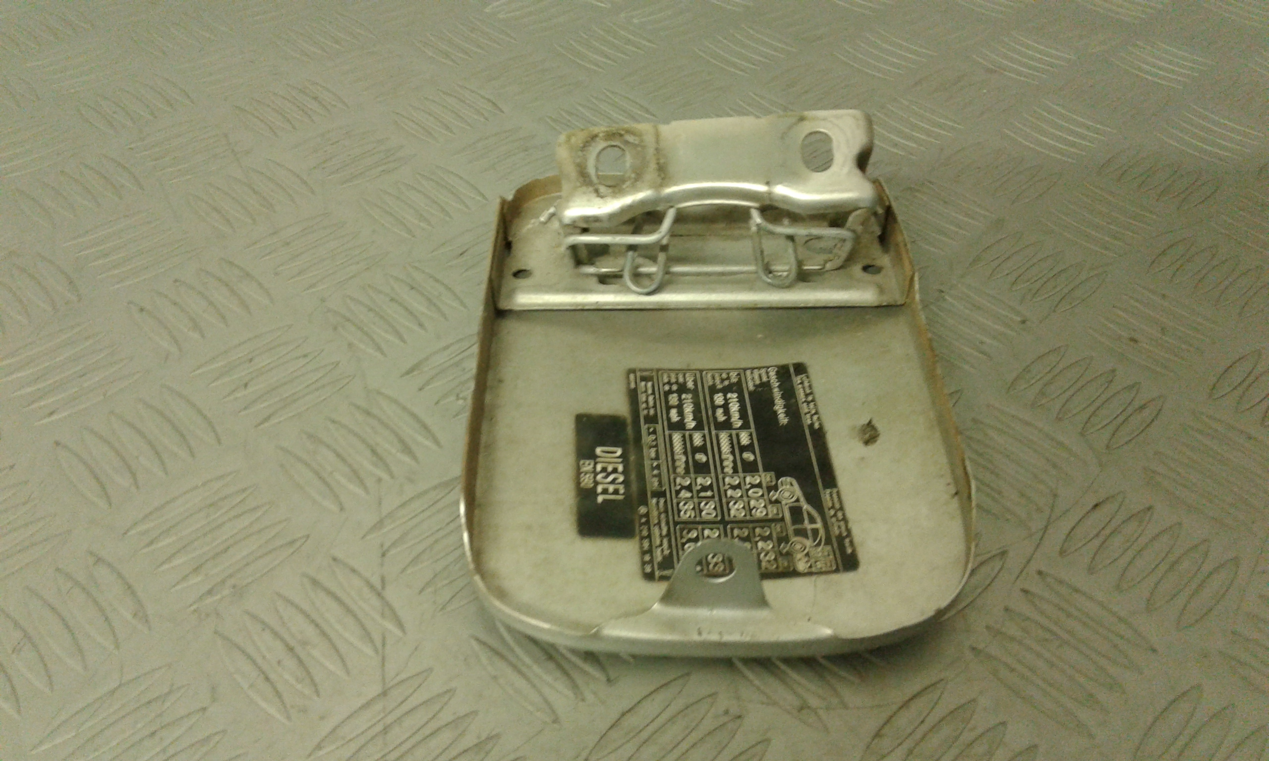 Sportellino Carburante MERCEDES Classe E Berlina W210 2 Serie