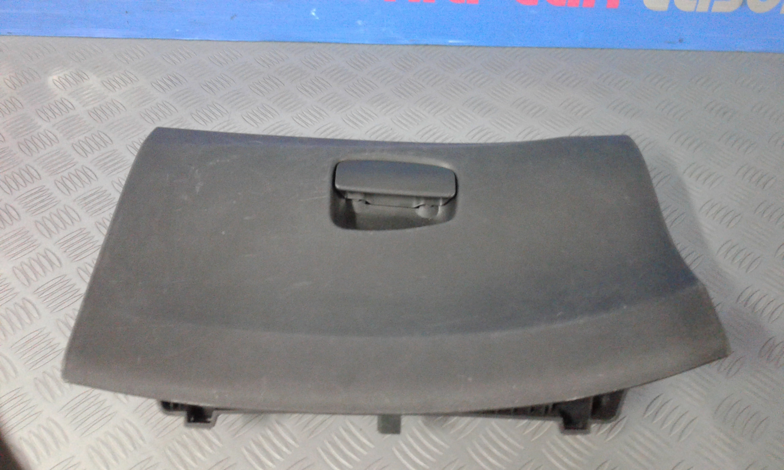 Cassetto porta oggetti CITROEN C3 3 Serie