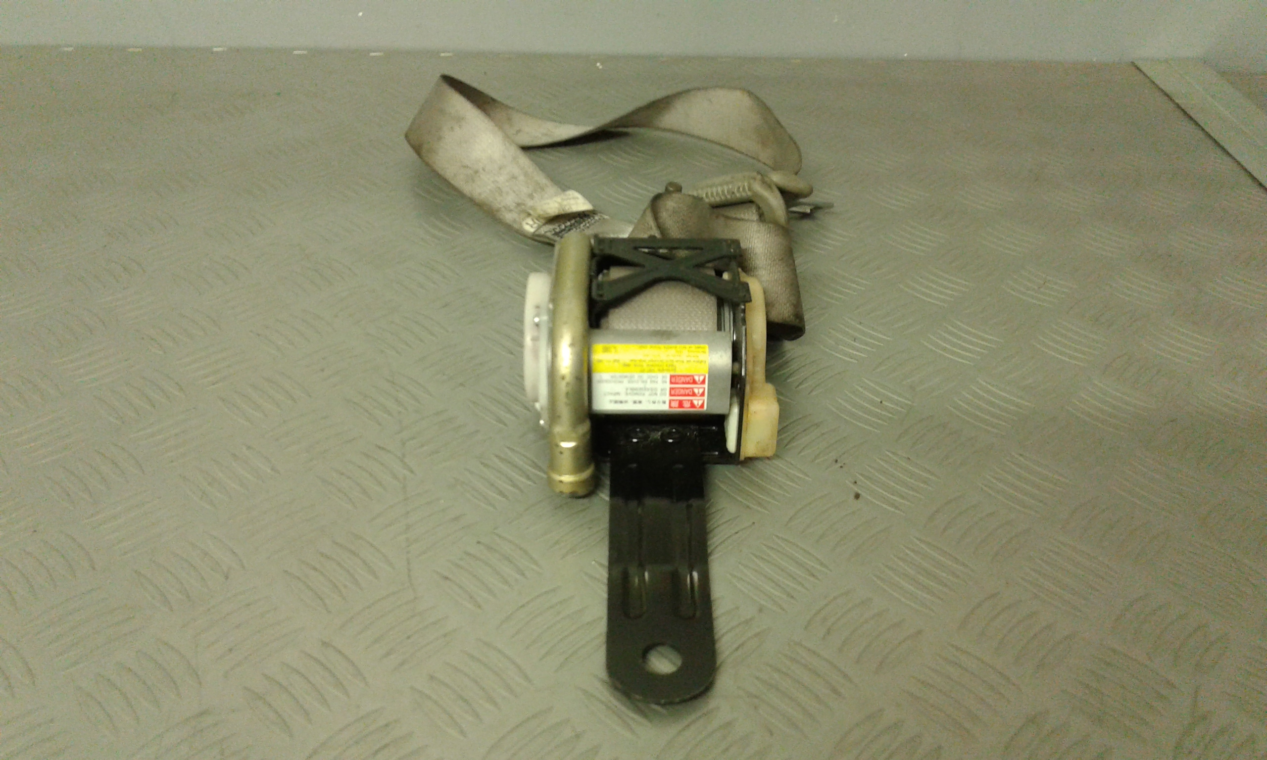 Cintura di Sicurezza anteriore Sinistra con pretensionatore NISSAN X-Trail 1 Serie