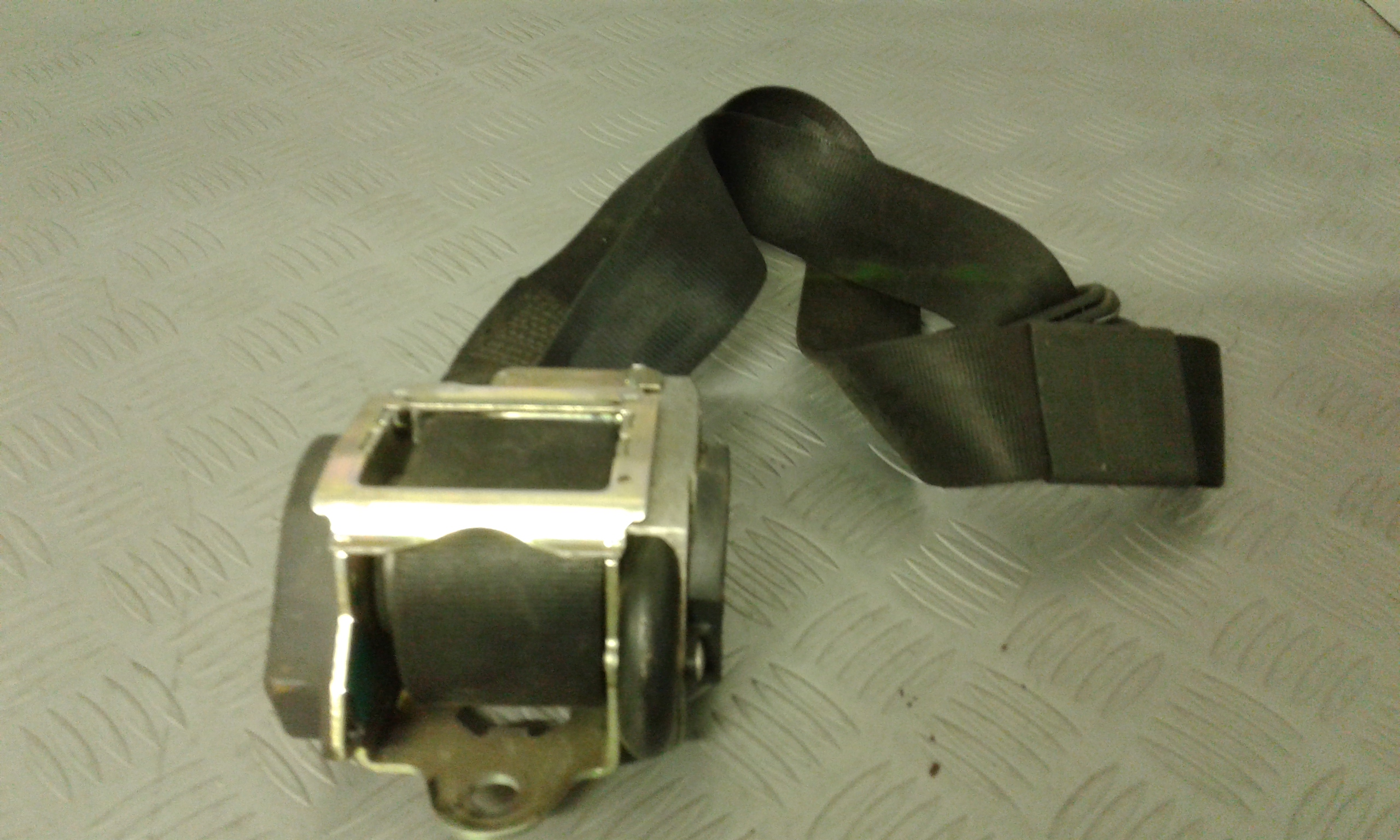 Cintura di Sicurezza anteriore Sinistra con pretensionatore AUDI A6 Berlina 2 Serie