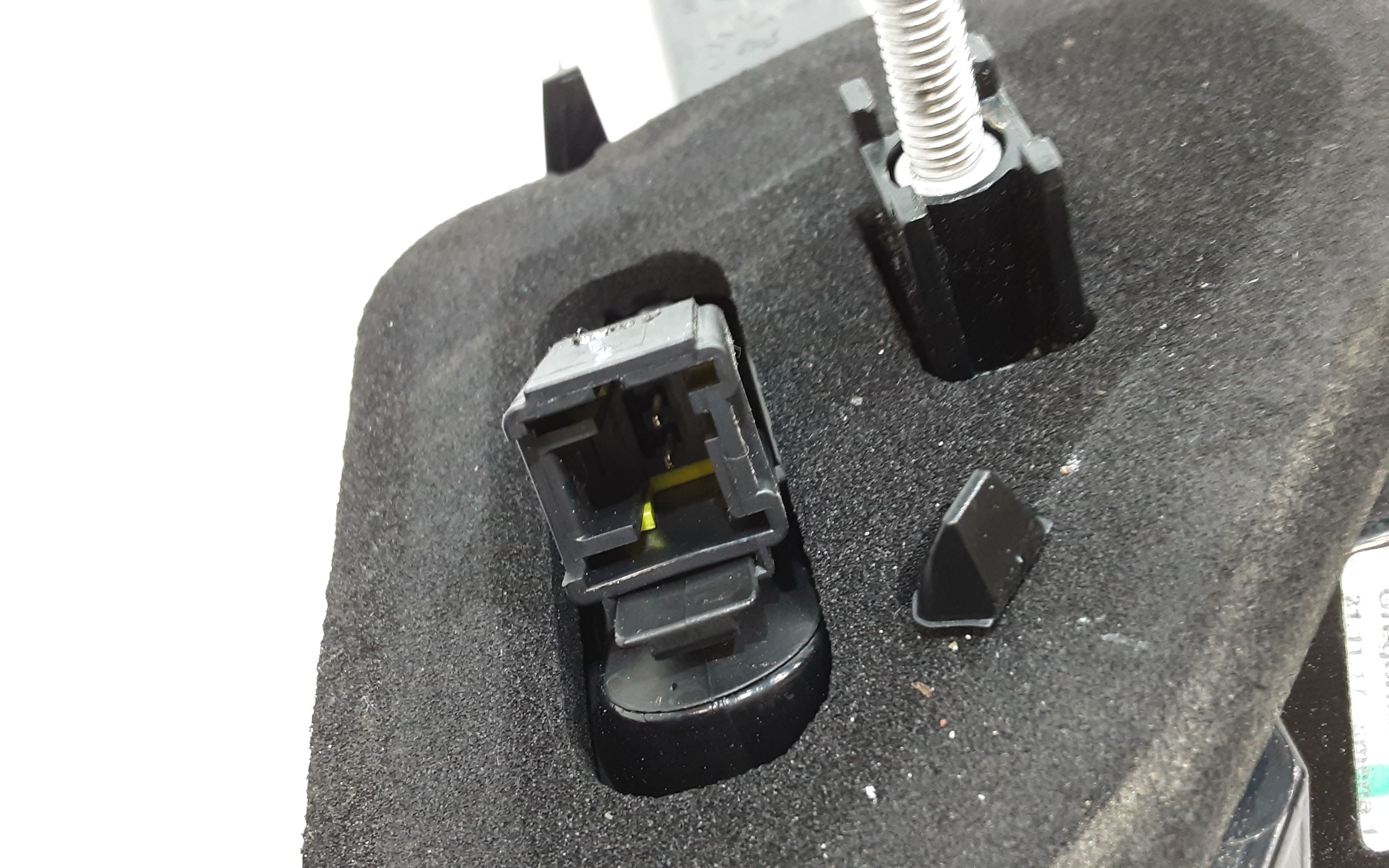 Stop Posteriore Destro Integrato nel Portello PEUGEOT 2008 1 Serie