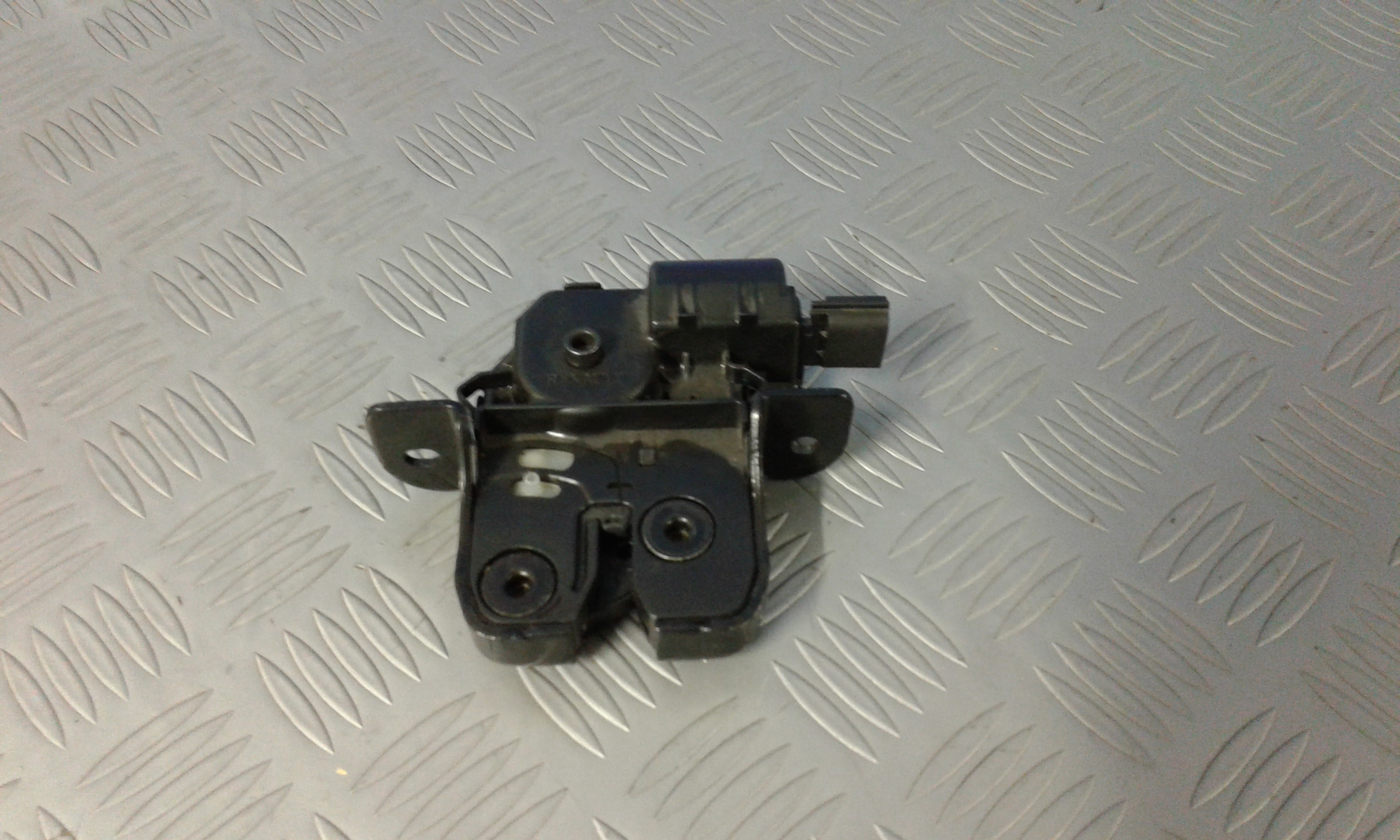 Serratura Cofano Posteriore RENAULT Captur Serie