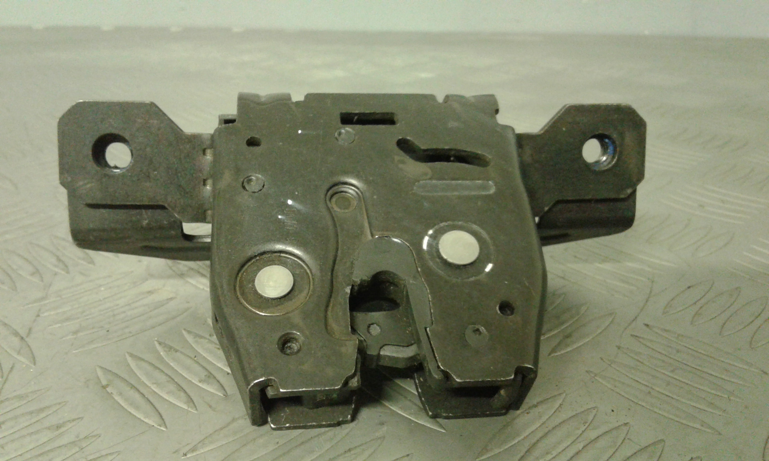 Serratura Cofano Posteriore OPEL Astra J