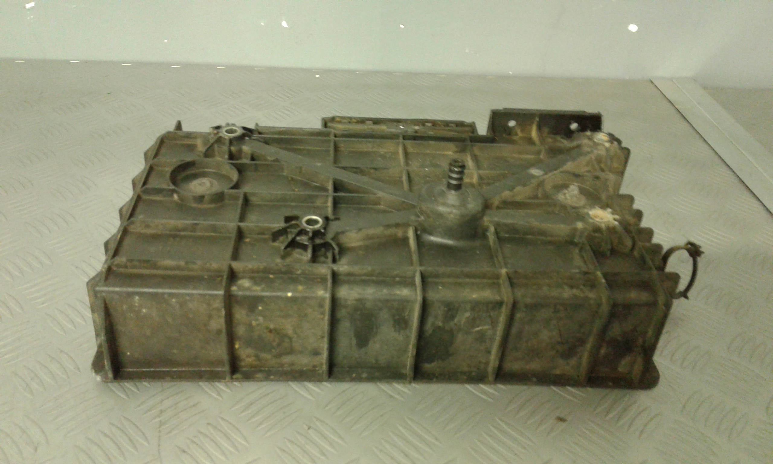 Alloggio Batteria IVECO Daily 4 Serie