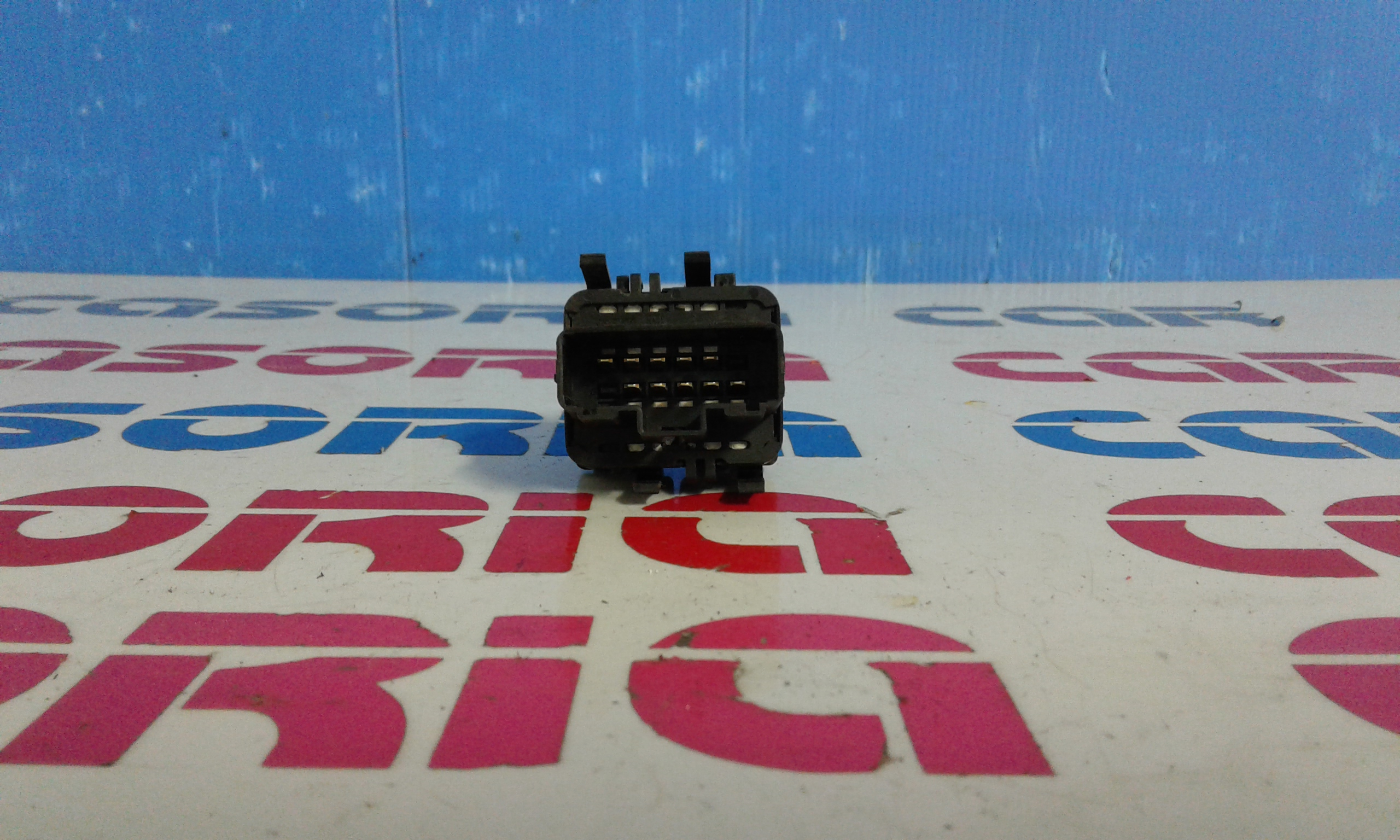 Pulsantiera Anteriore Sinistra Guida RENAULT Clio 4