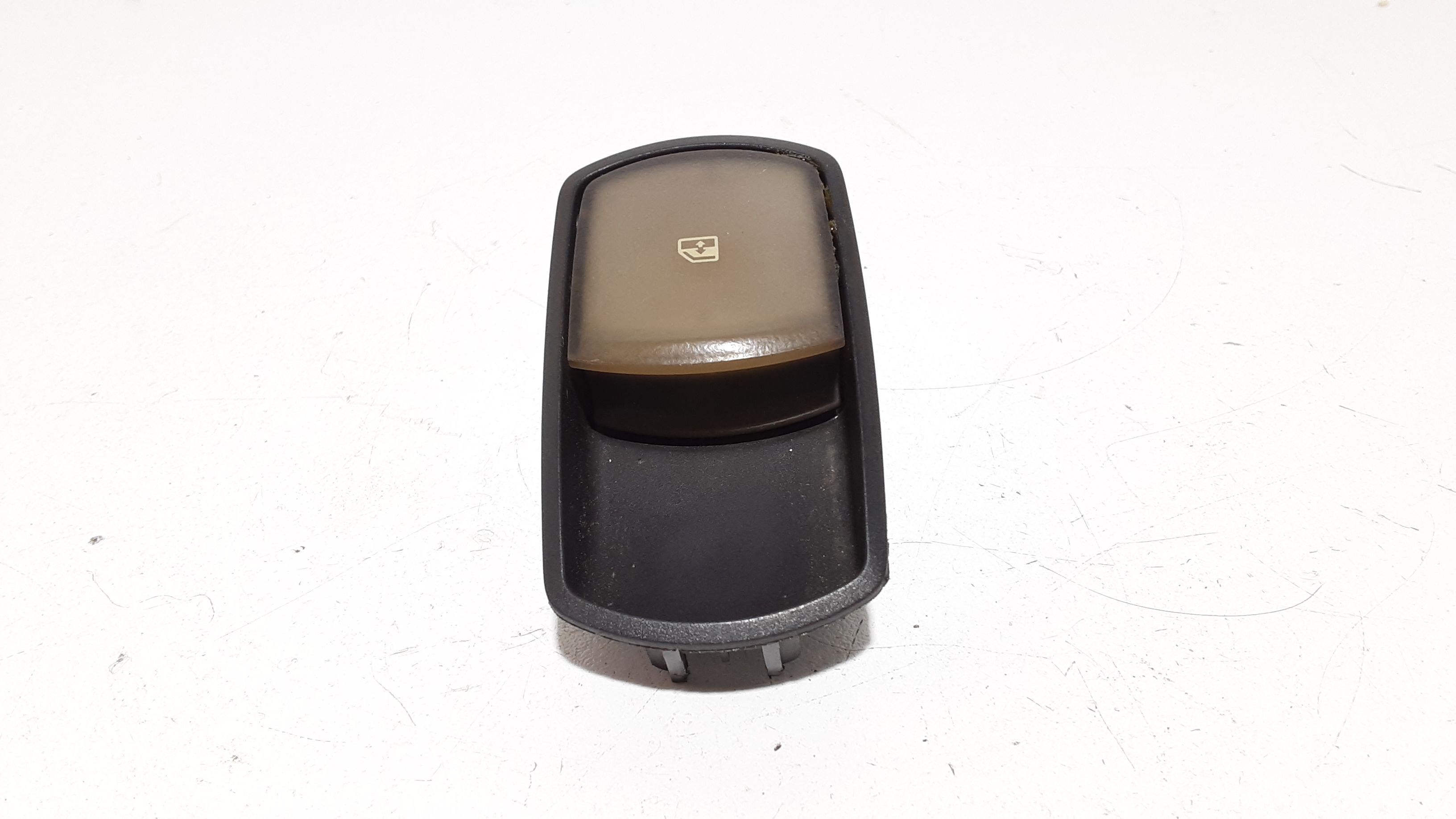 Pulsantiera Anteriore Destra Passeggero OPEL Corsa D 5P 1 Serie