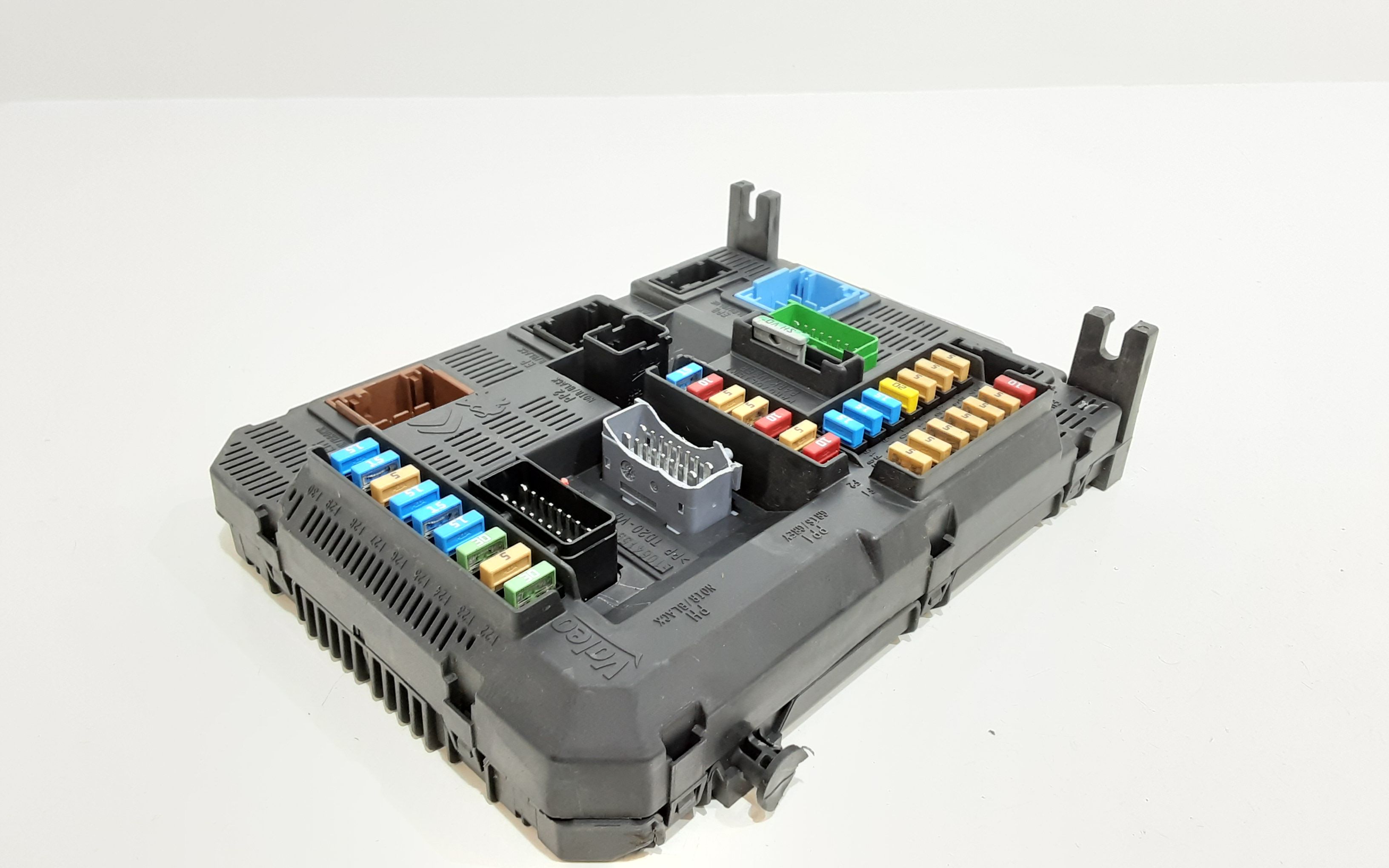 Centralina porta fusibili PEUGEOT 2008 1 Serie