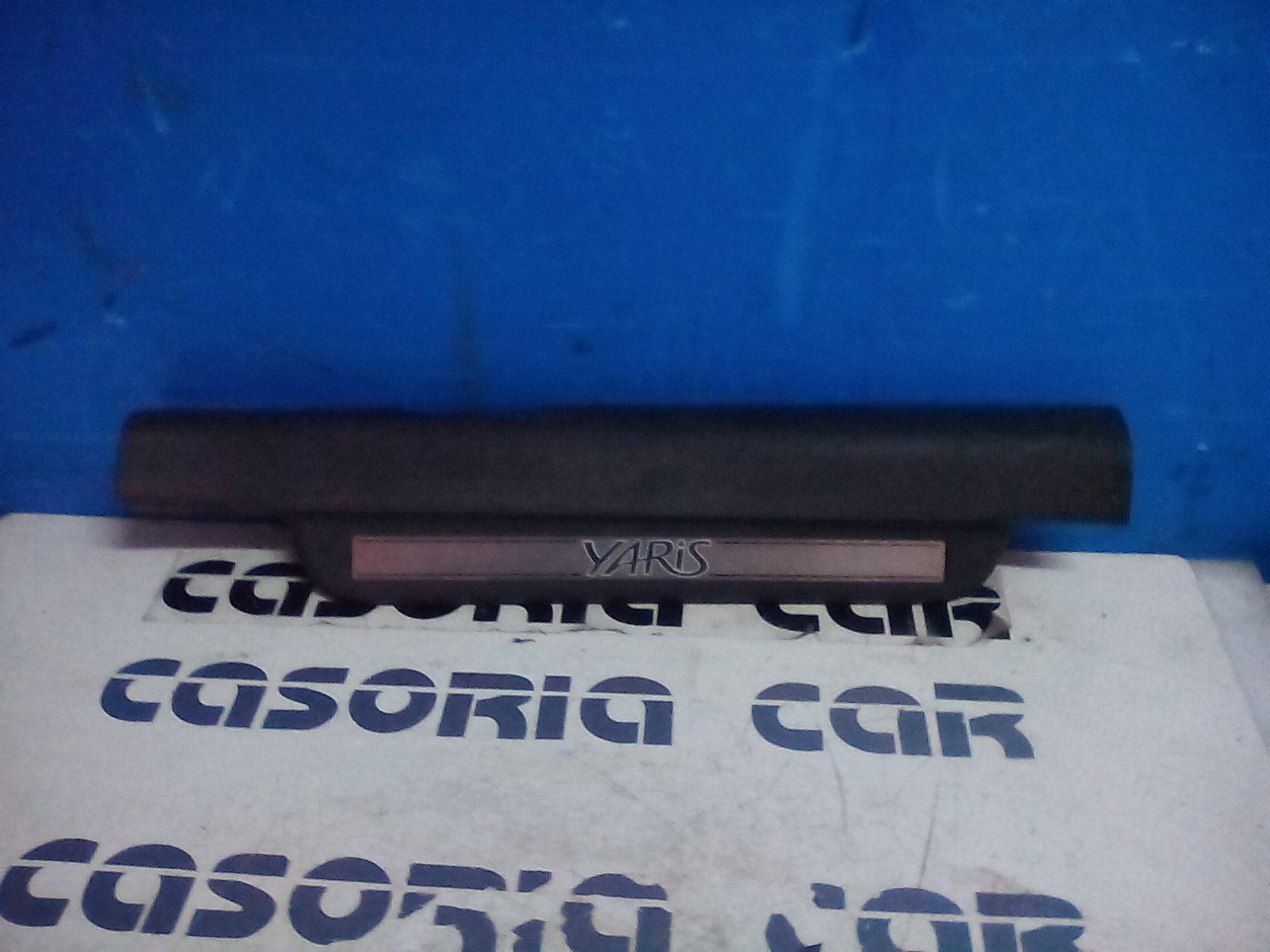 Batticalcagno Anteriore Destro TOYOTA Yaris 1 Serie