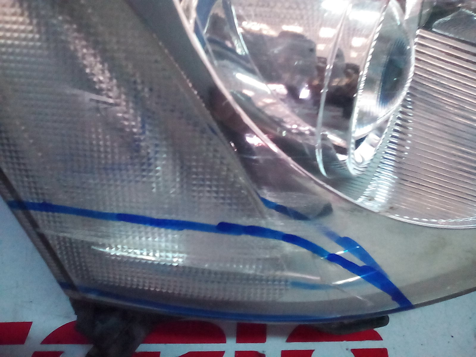 Faro anteriore Destro Passeggero TOYOTA Avensis S. Wagon 2 Serie