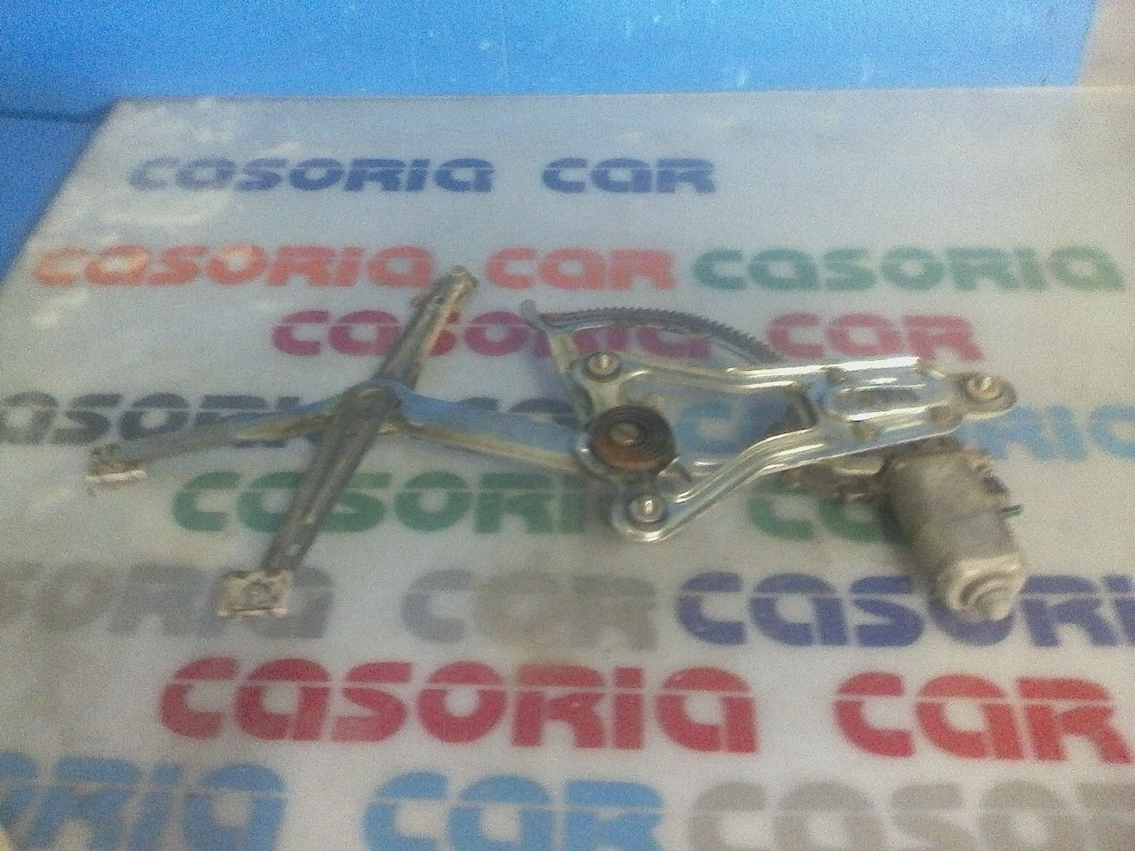 Cremagliera anteriore destra passeggero MERCEDES Classe E W124