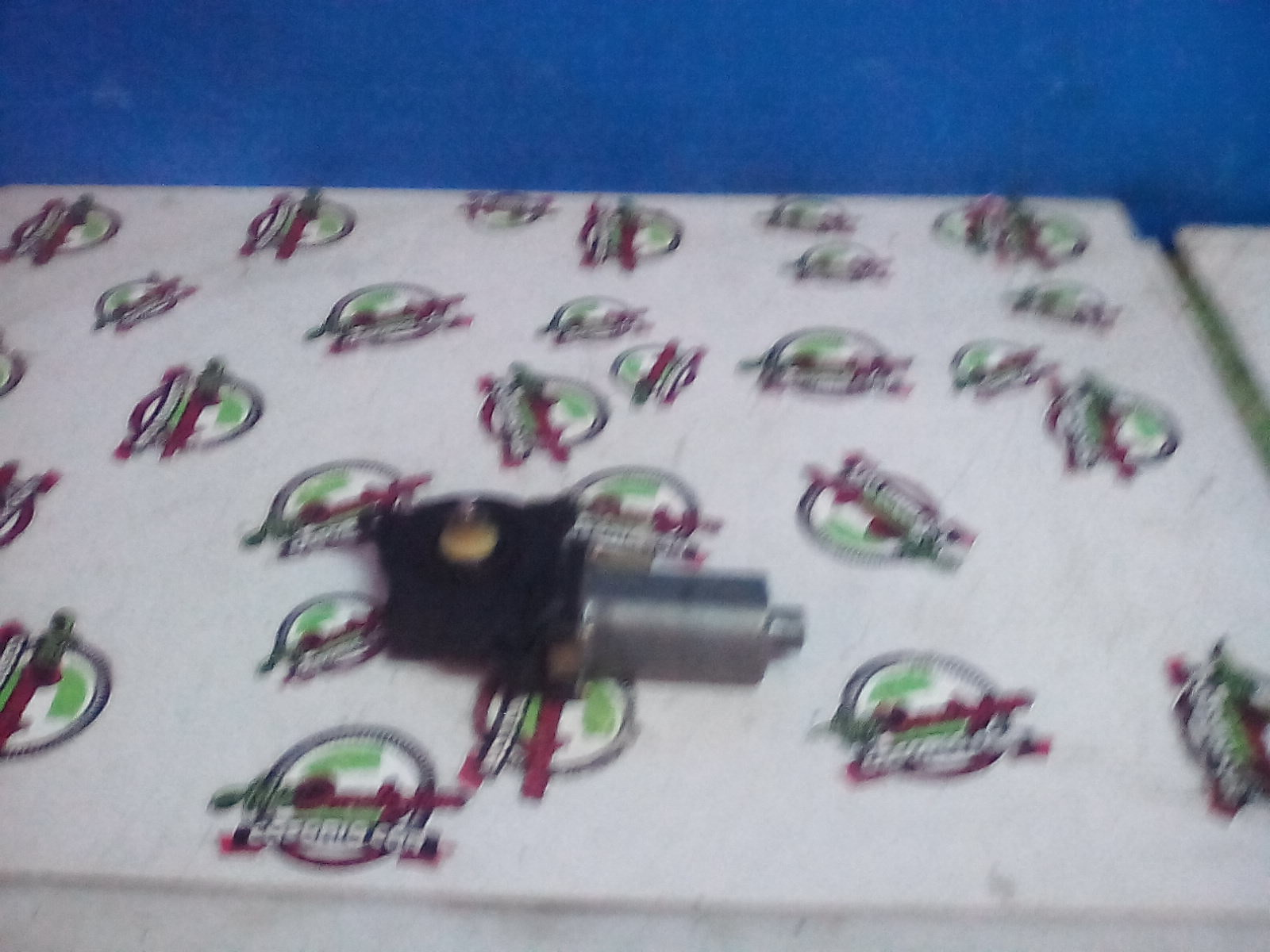 Motorino Alzavetro anteriore destra FORD Fiesta 4 Serie