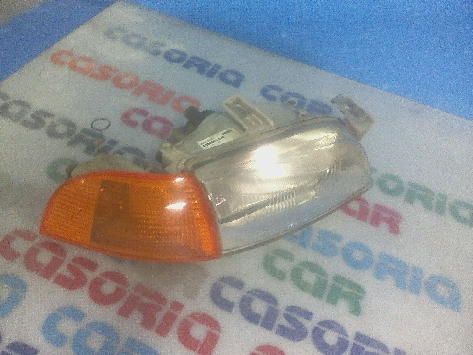 Faro anteriore Destro Passeggero FIAT Punto Berlina 3P