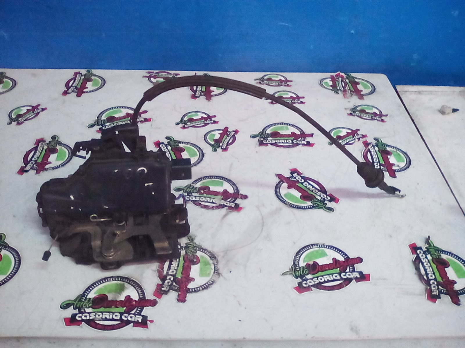 Serratura Anteriore Destra VOLKSWAGEN Golf 4 Berlina