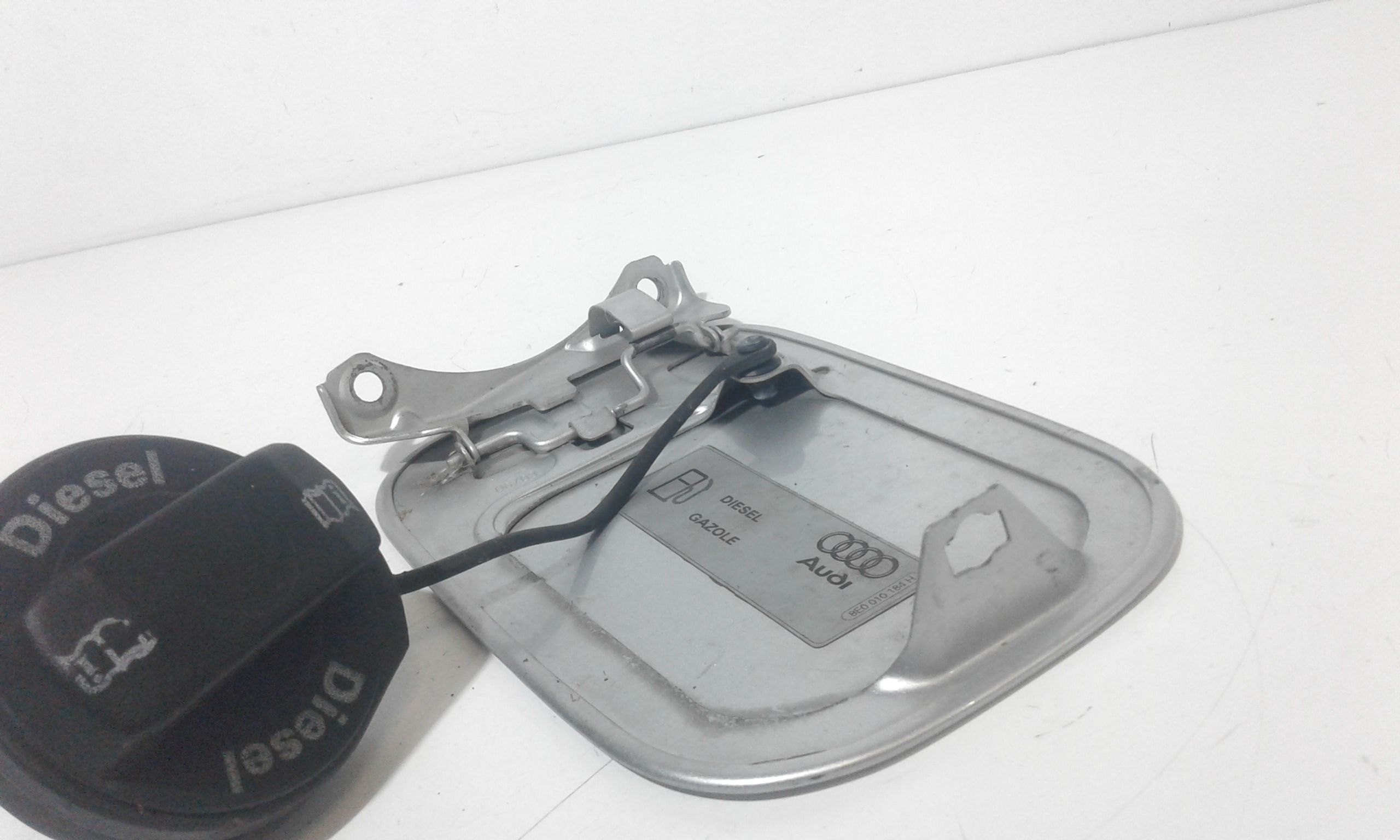 Sportellino Carburante AUDI A4 Berlina (8E)  Serie