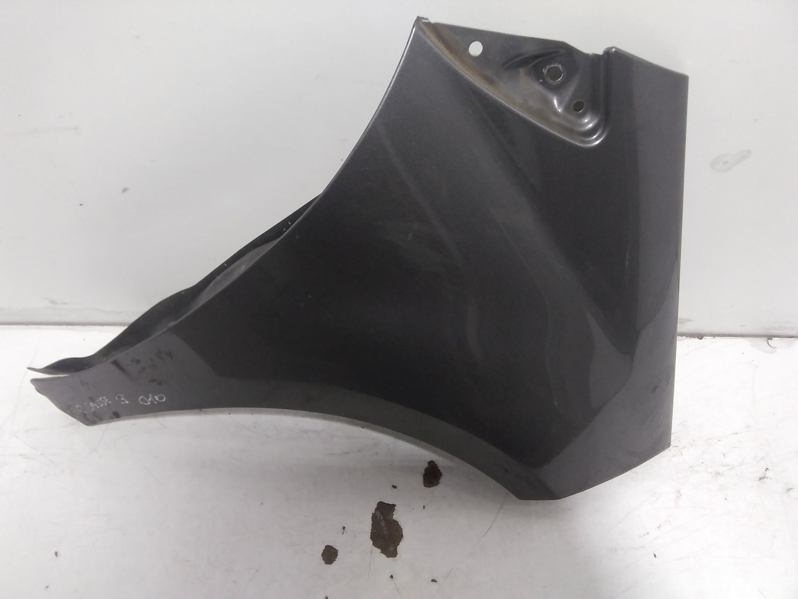 Parafango Anteriore Destro MERCEDES Classe A W169 4 Serie