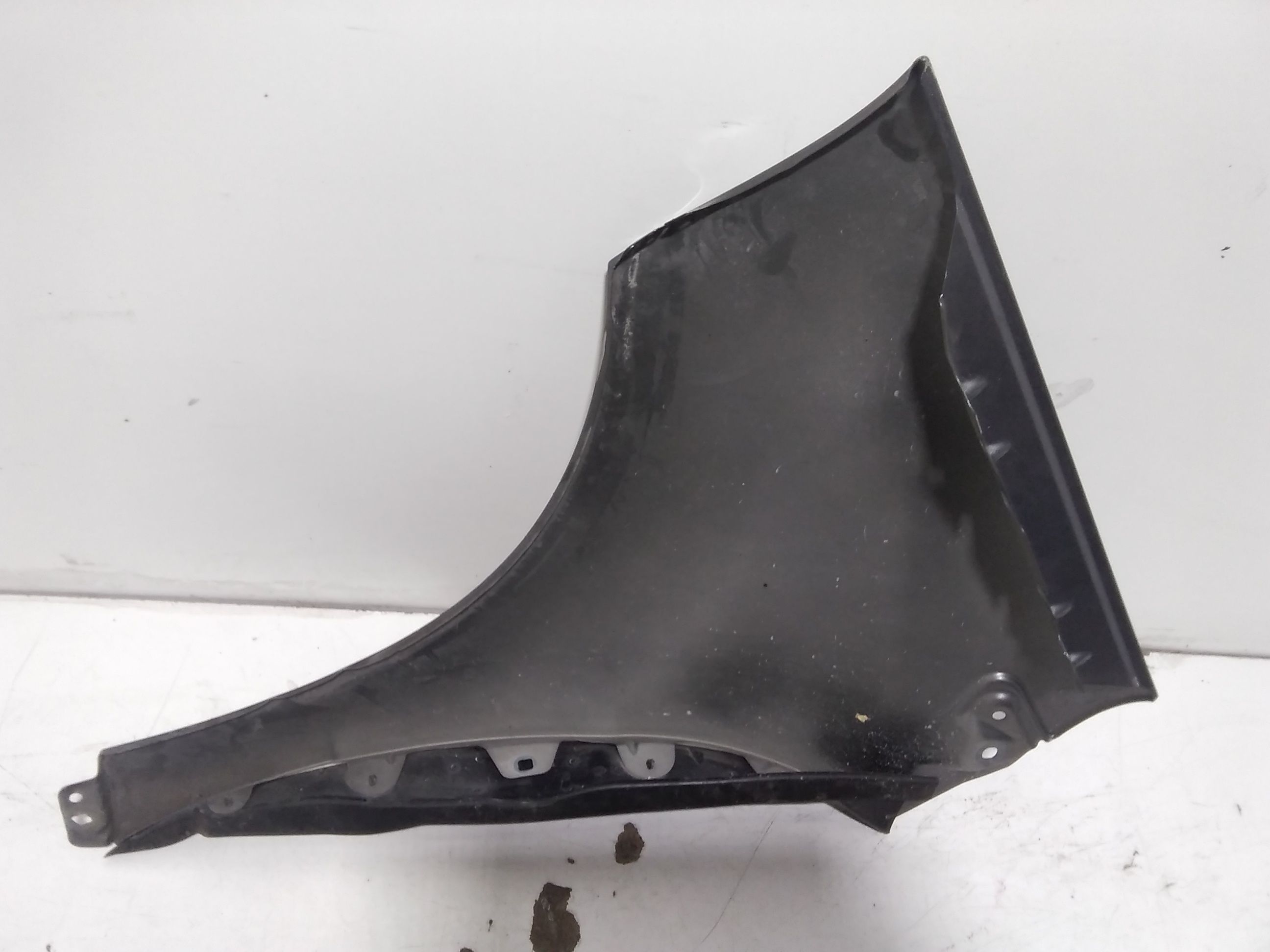 Parafango Anteriore Destro MERCEDES Classe A W169 4 Serie