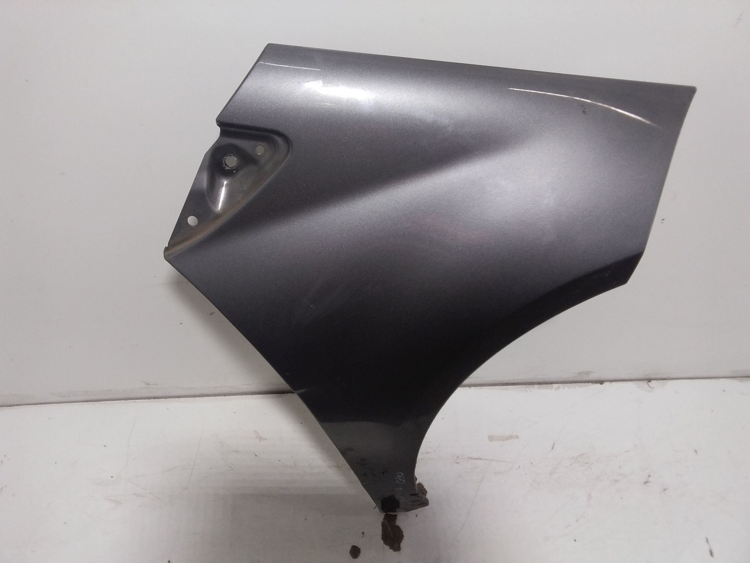 Parafango Anteriore Destro MERCEDES Classe A W169 4 Serie