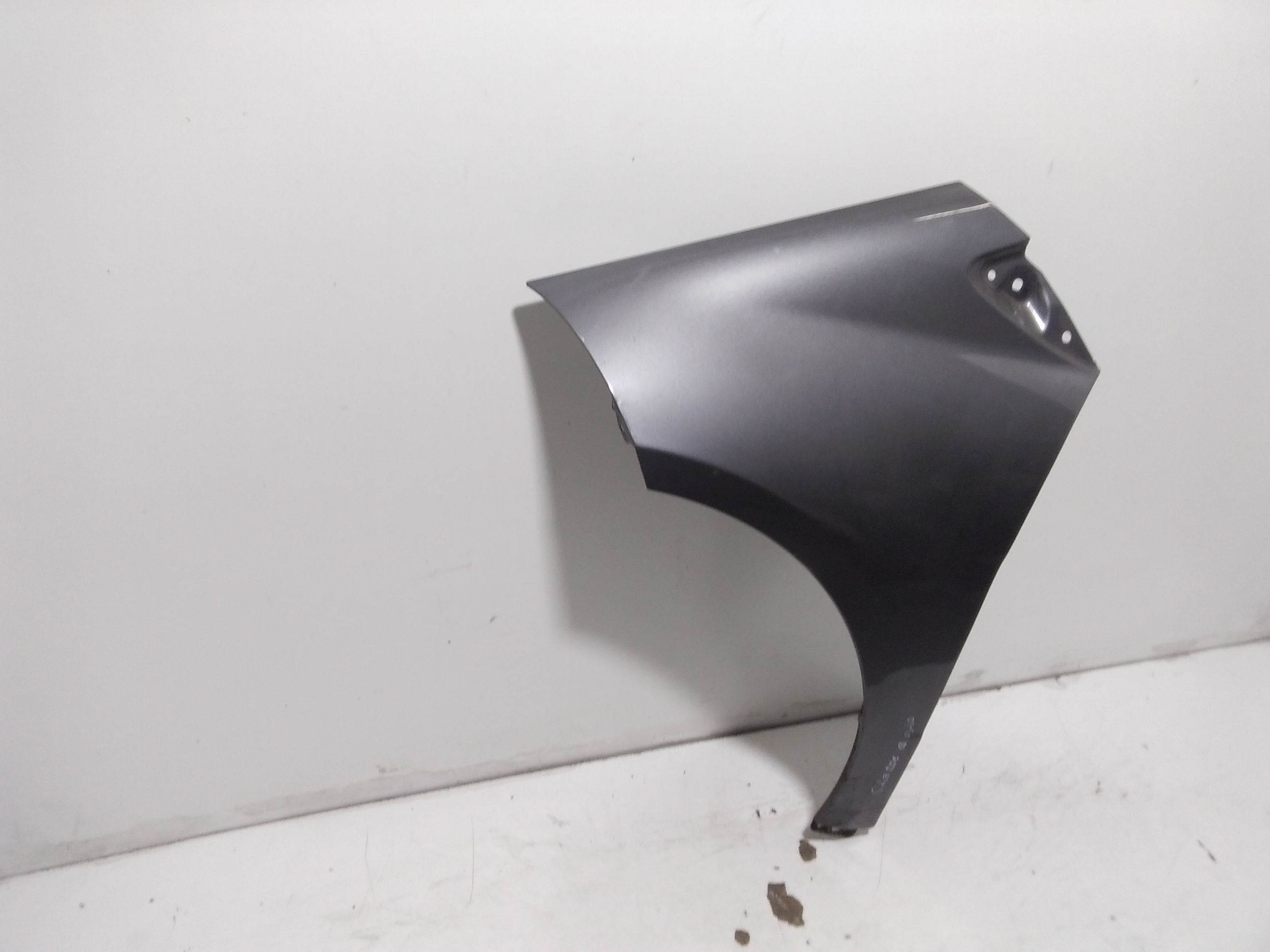 Parafango Anteriore Sinistro MERCEDES Classe A W169 4 Serie